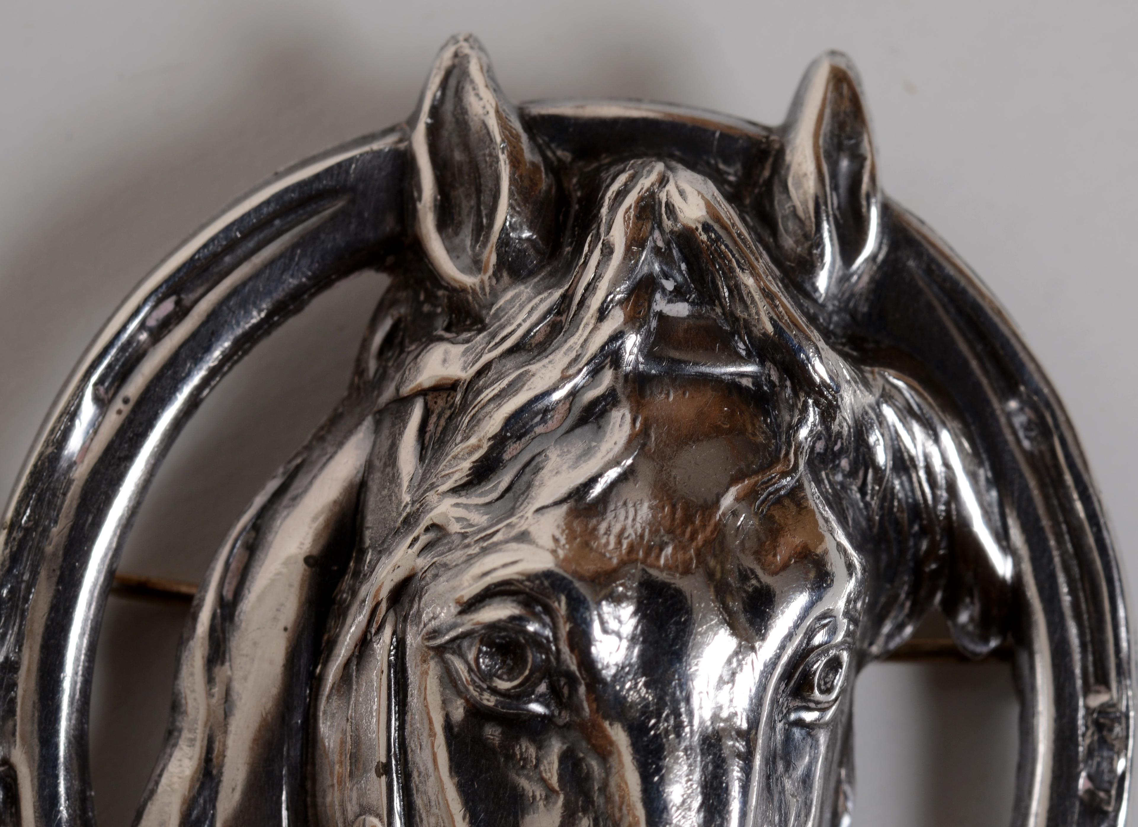 Vintage Sterling Silver Equestrian Horse Pin With Bit And Bridle In Excellent Condition In valatie, NY