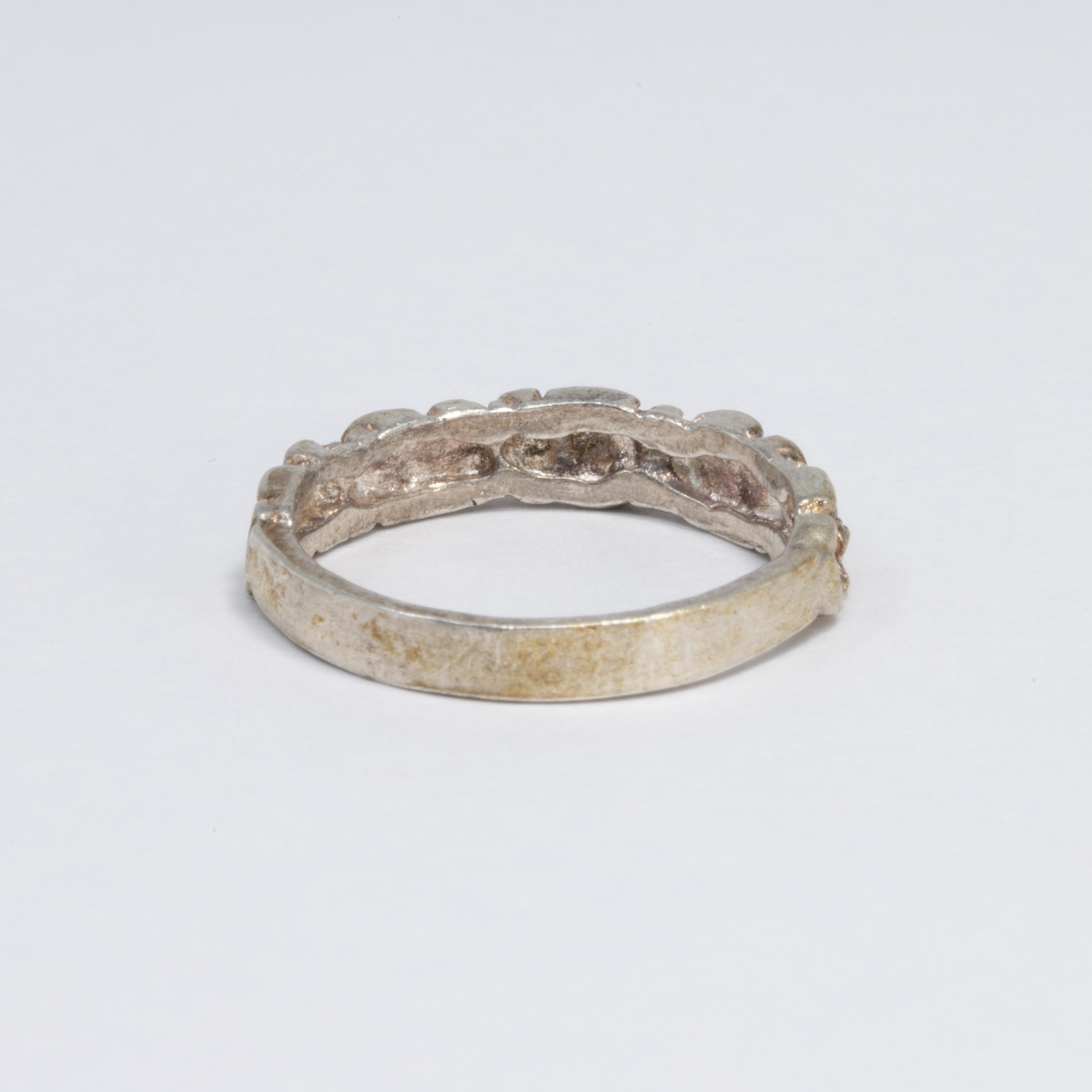 Vintage-Statement-Ring aus Sterlingsilber mit Blumenband, 20. Jahrhundert (Retro) im Angebot