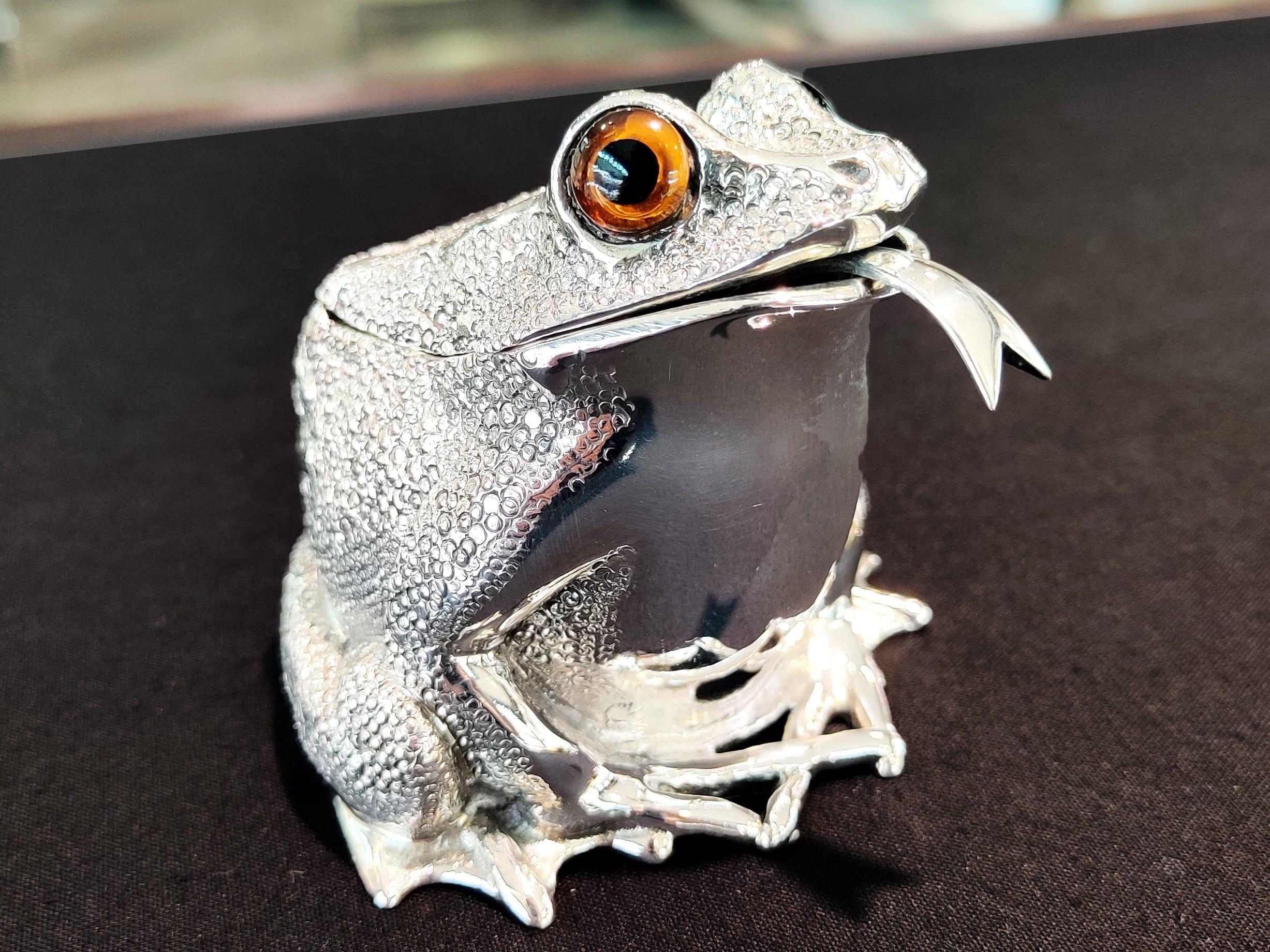 British Vintage Sterling Silver Frog Condiment Set