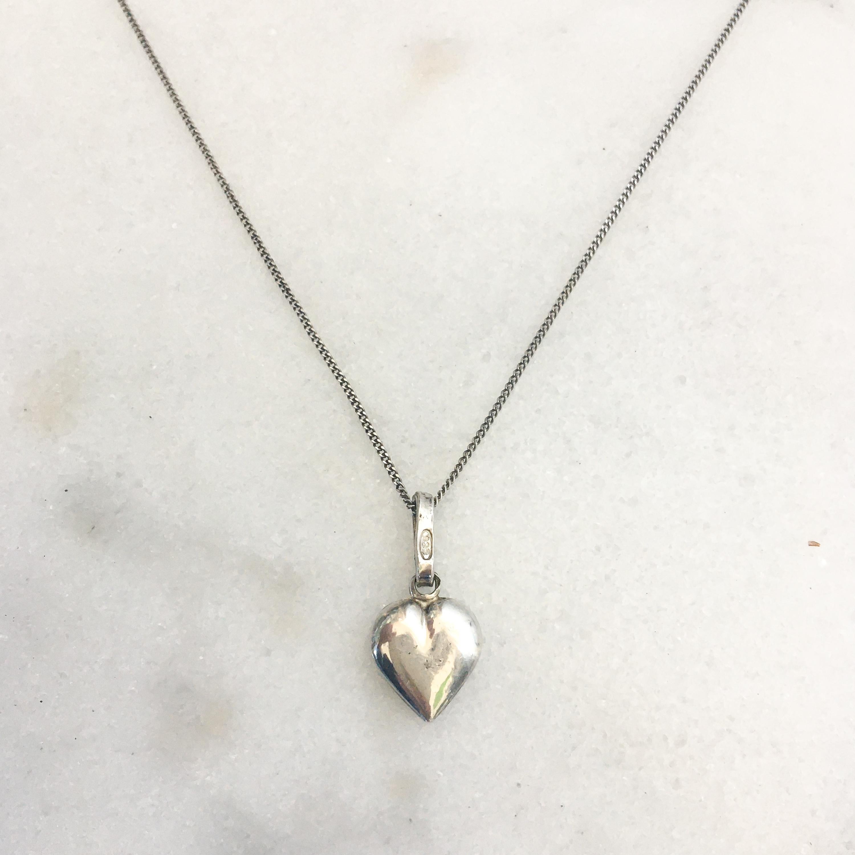 Genuine heart and typewriter charm pendants crafted in silver. These lovely charms could be add to your charm bracelet, wear as a necklace, earring or stacked with your favorite pieces. The charms come without the necklace.

Collect your own charms