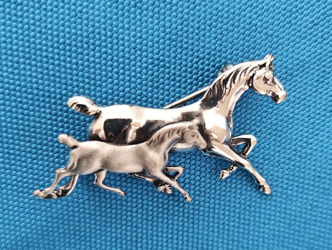 Vintage Sterlingsilber Pferdebrosche/Pin, gestempelt Beau Sterling CLOSING SALE (Moderne der Mitte des Jahrhunderts) im Angebot