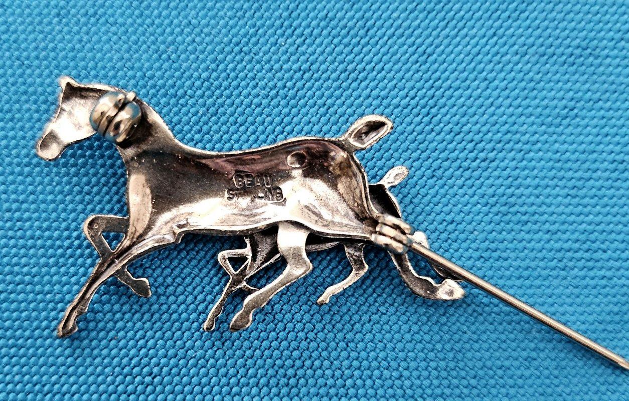 Vintage Sterlingsilber Pferdebrosche/Pin, gestempelt Beau Sterling CLOSING SALE (Sonstiges) im Angebot