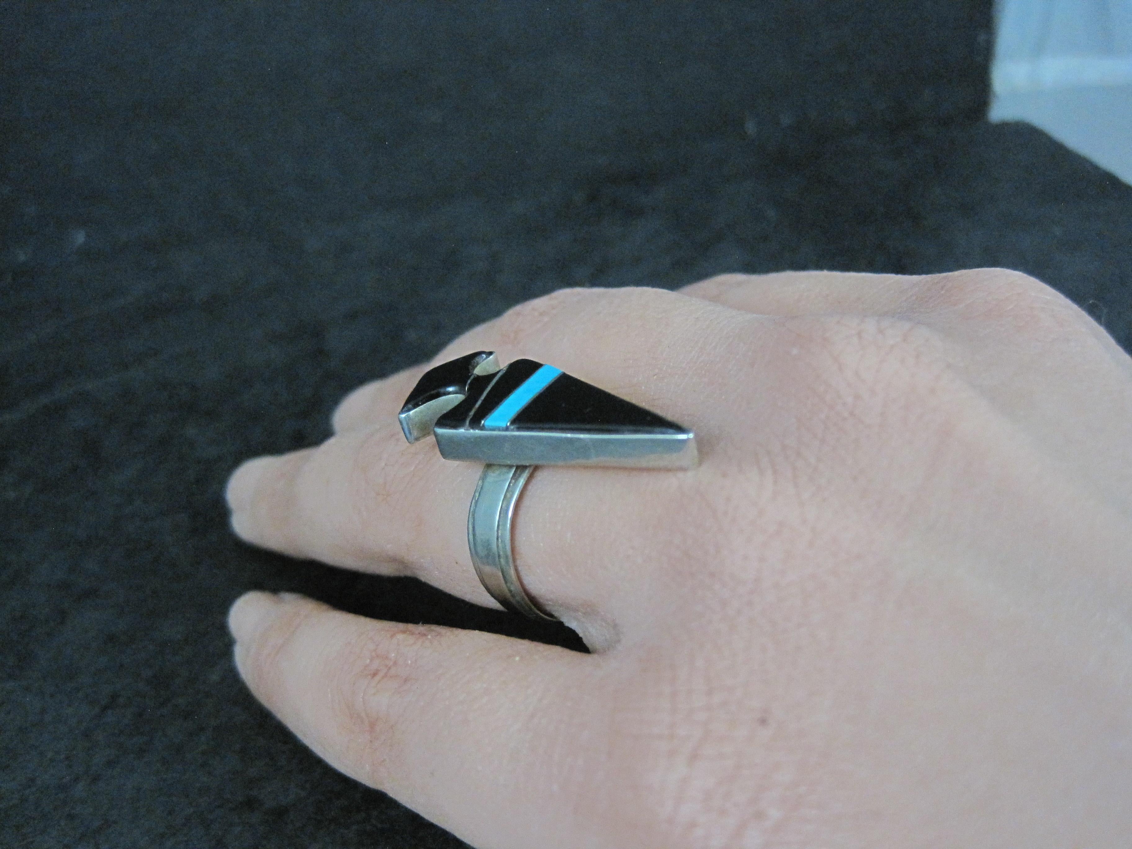 Vintage Sterling Silver Jet and Turquoise Inlay Arrowhead Ring Size 6 Signed For Sale 7