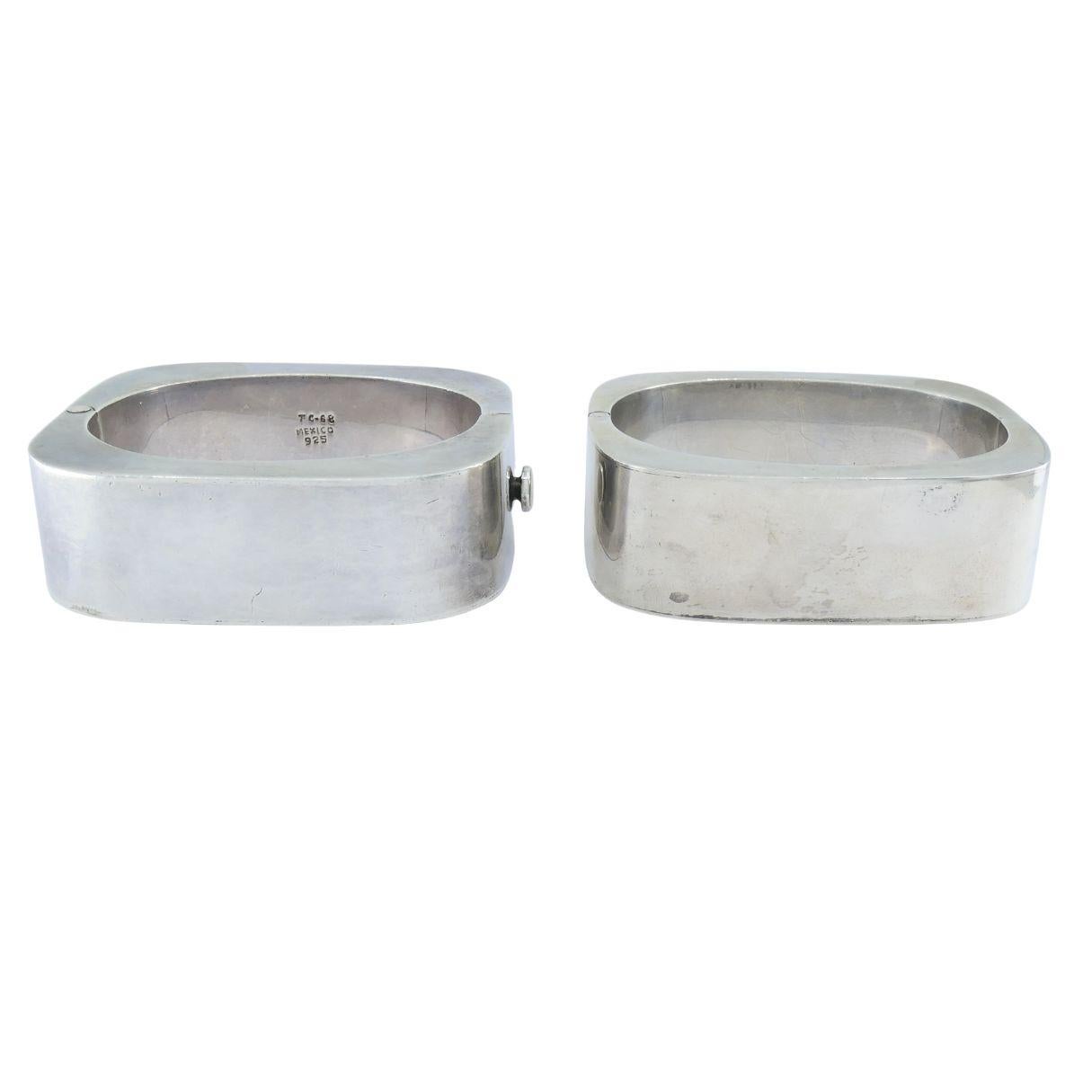 Bracciale a cerniera geometrica d'epoca in argento sterling Messico Coppia di bracciali in vendita 2