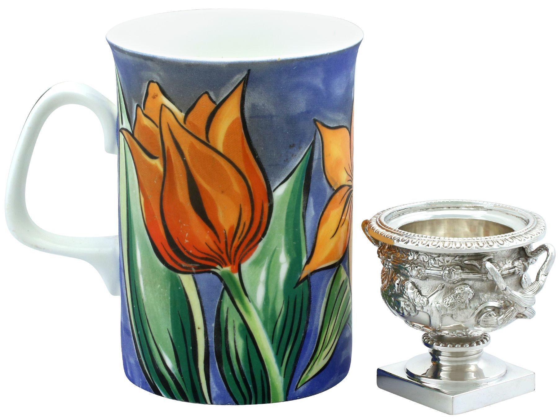 Vintage-Miniatur-Warwick-Vase aus Sterlingsilber (20. Jahrhundert) im Angebot