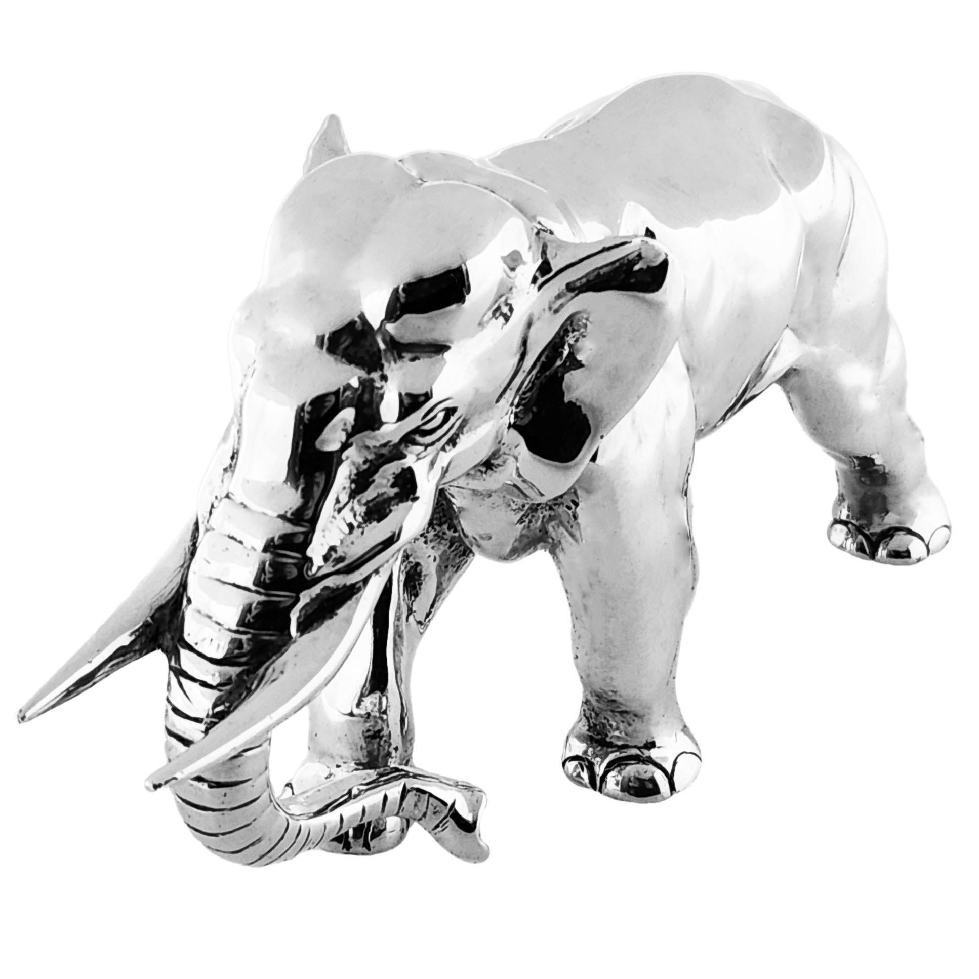 English Vintage Sterling Silver Model Elephant Figurine 1977 Heavy Paperweight  For Sale