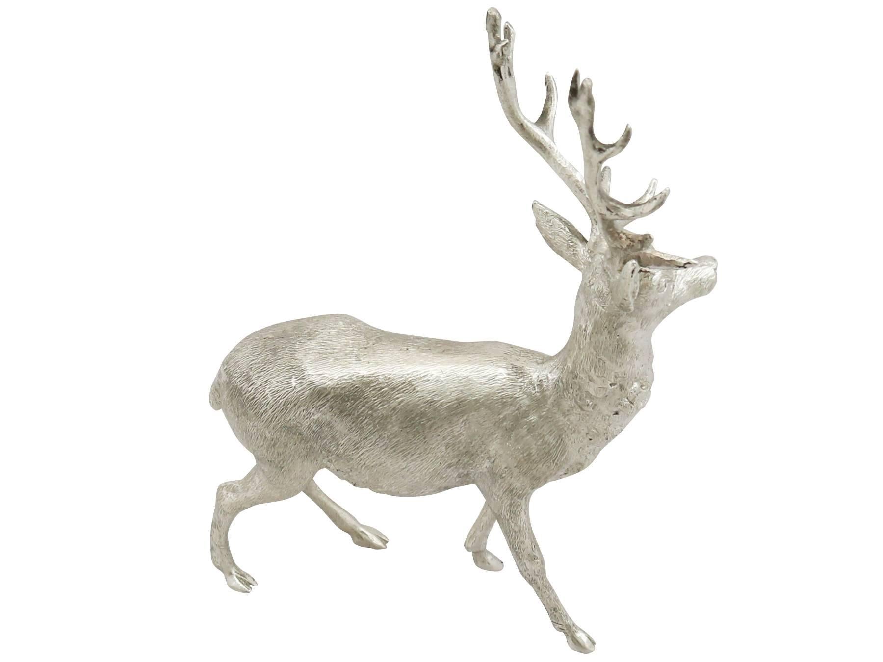 Vintage Sterling Silver Model of a Stag In Excellent Condition In Jesmond, Newcastle Upon Tyne
