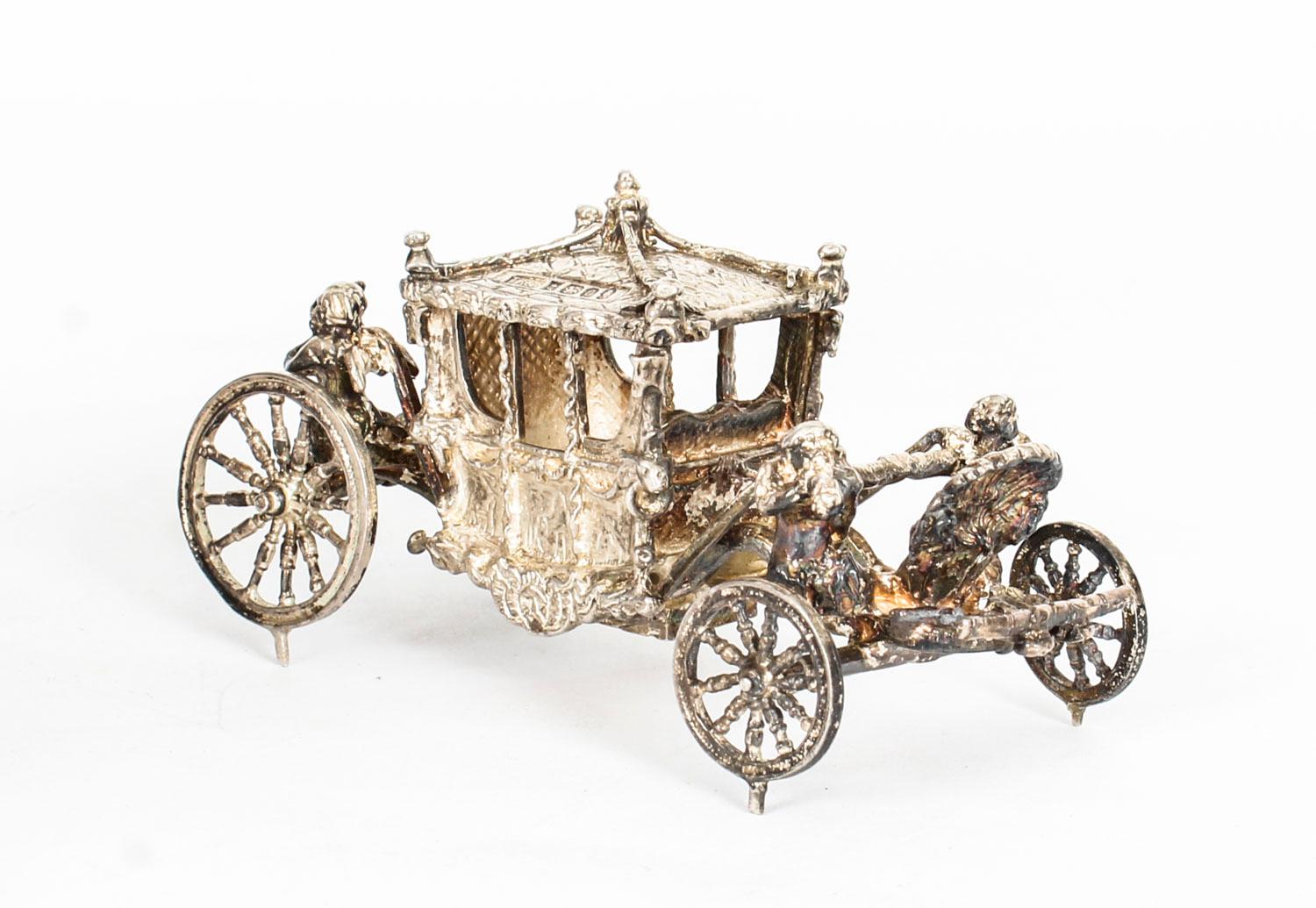 Vintage Sterling Silver Model of Queen's Coronation Coach, 20th Century 2