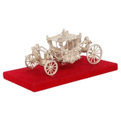 Modelo antiguo de plata de ley de la carroza de la coronación de la reina Siglo XX 