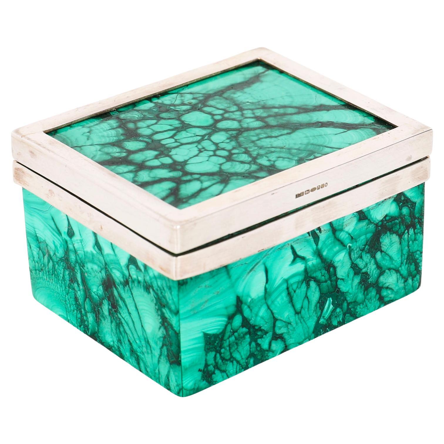 Vintage Sterling Silver Mounting Malachite Casket 20ème siècle
