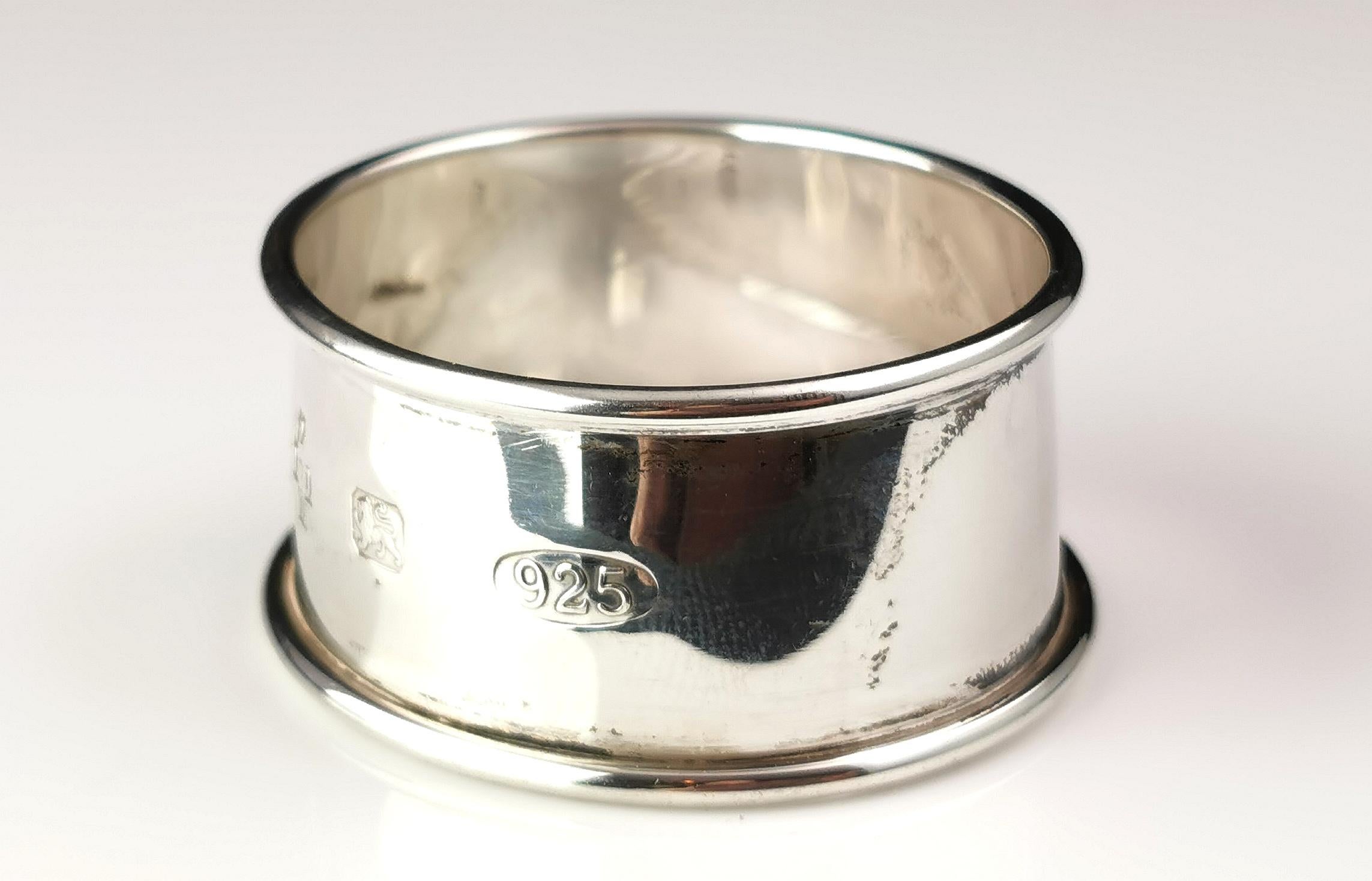 Contemporary Vintage sterling silver napkin ring, Millennium 