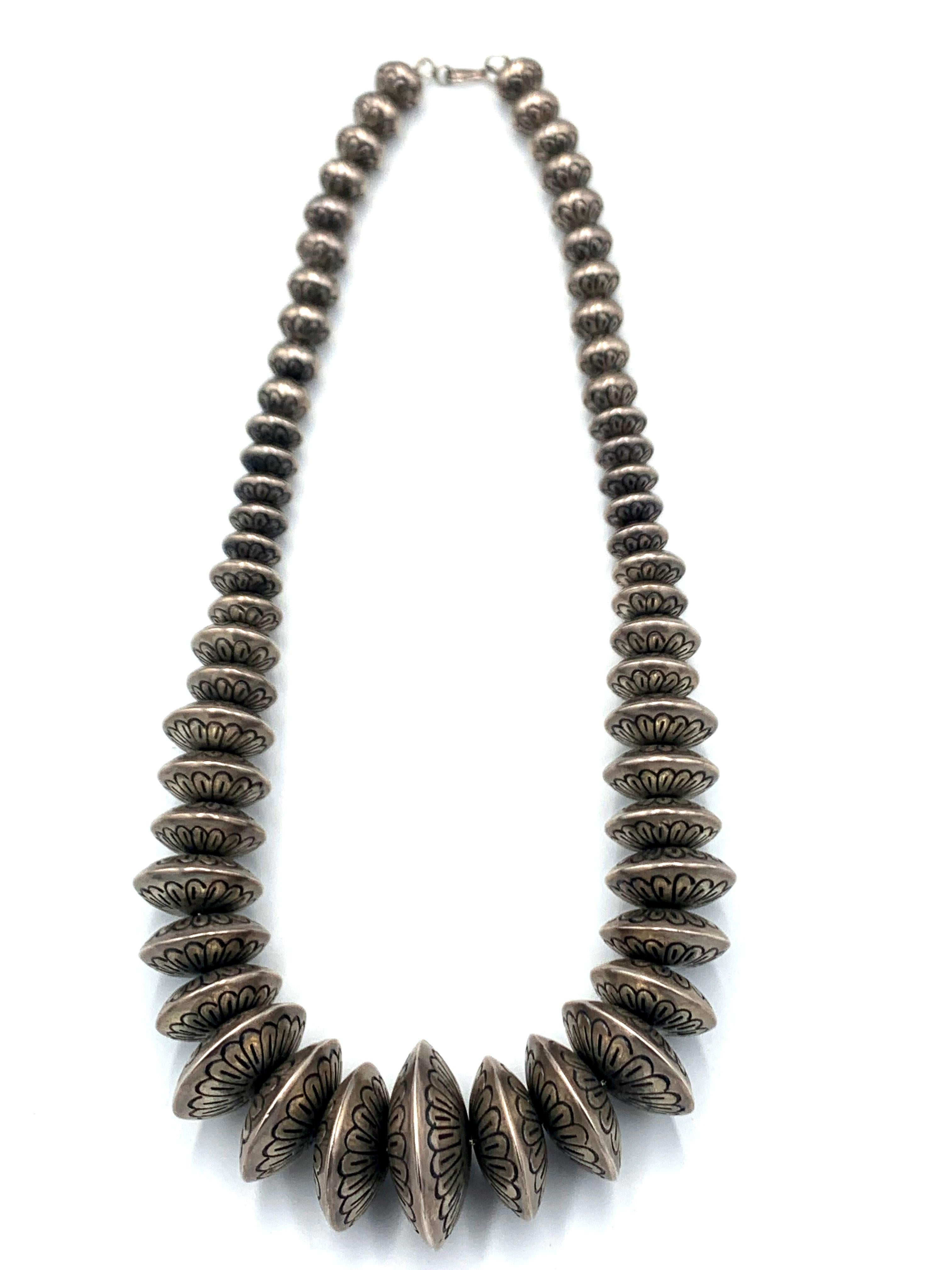 Collana di perle Navajo vintage in argento sterling in vendita 10