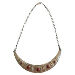 Vintage Sterling Silver Necklace with Cabochon Coral Stones