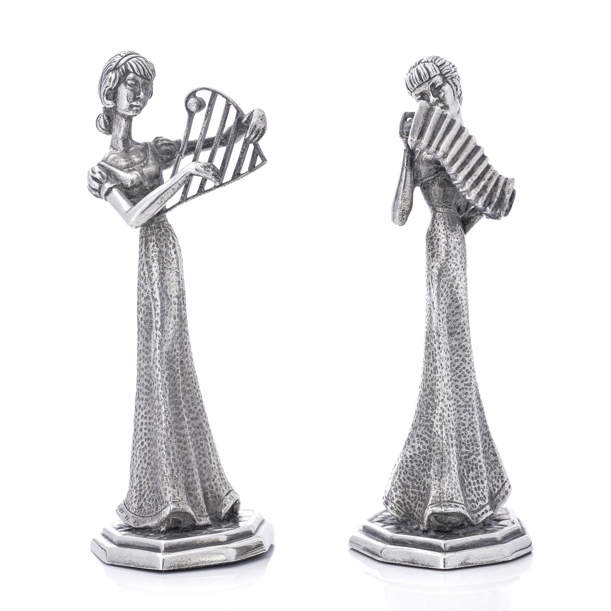 Vintage Sterling Silver Pair of Lady Figurines by Mappin & Webb  For Sale 1