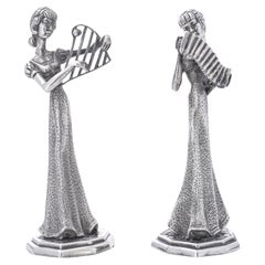 Coppia di statuette da donna in argento Sterling vintage di Mappin & Webb