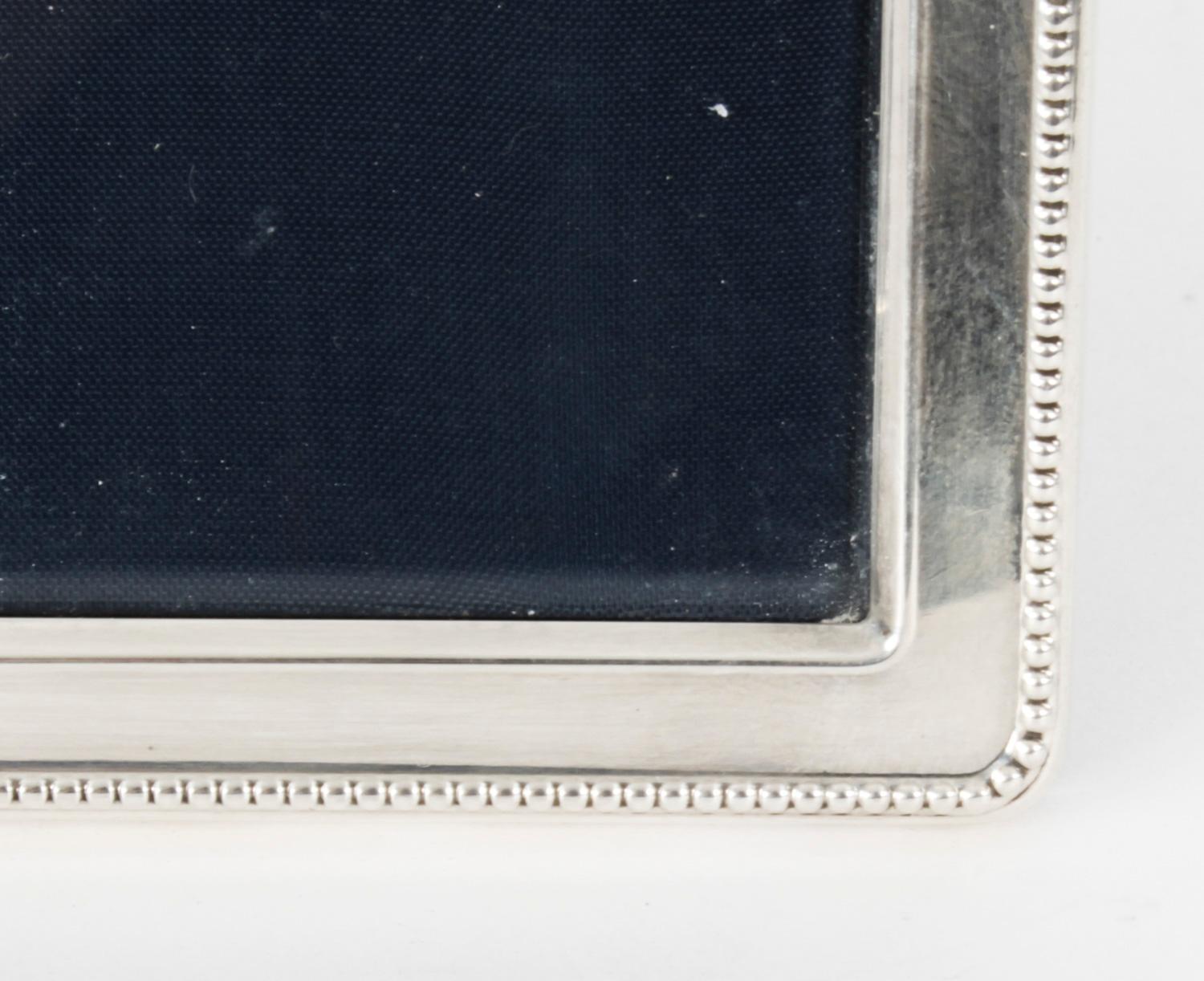 Vintage Sterling Silver Photo Frame by London, Dated 1993 2