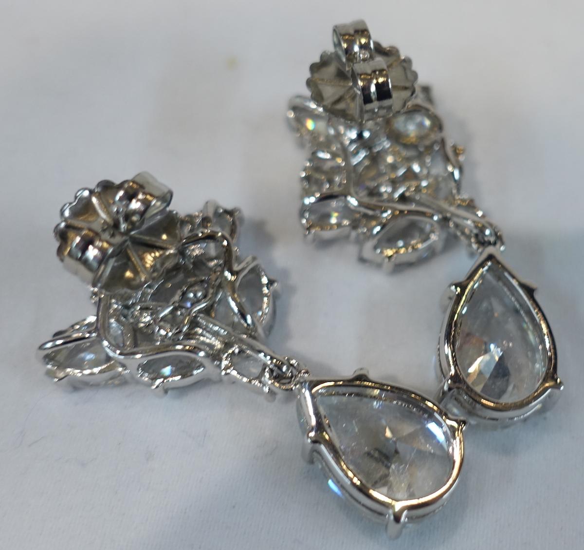 Vintage Sterling Silver Pierced Crystal Drop Earrings In Good Condition For Sale In New York, NY