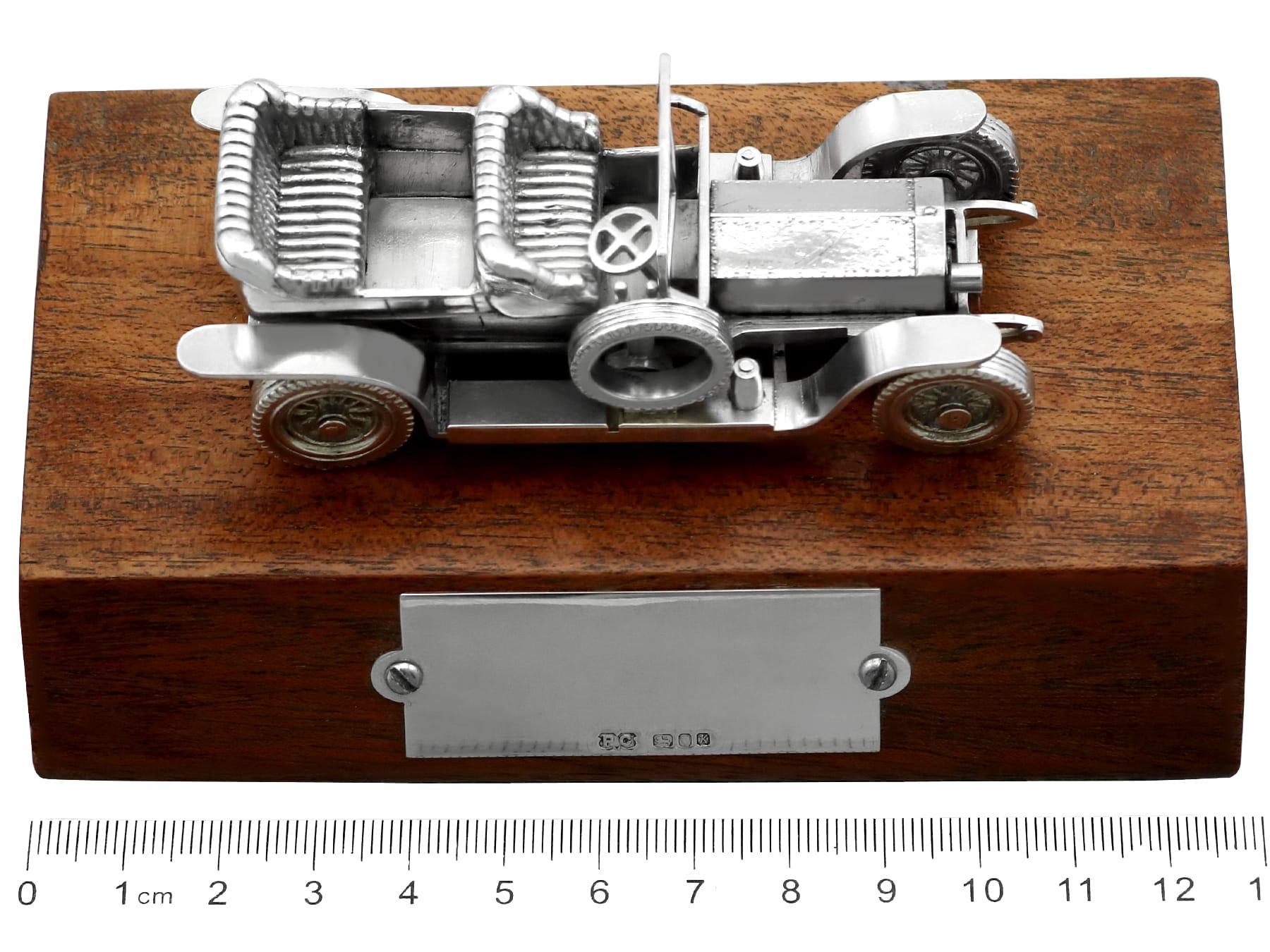 Modello di auto di presentazione in argento Sterling vintage (1984) in vendita 9