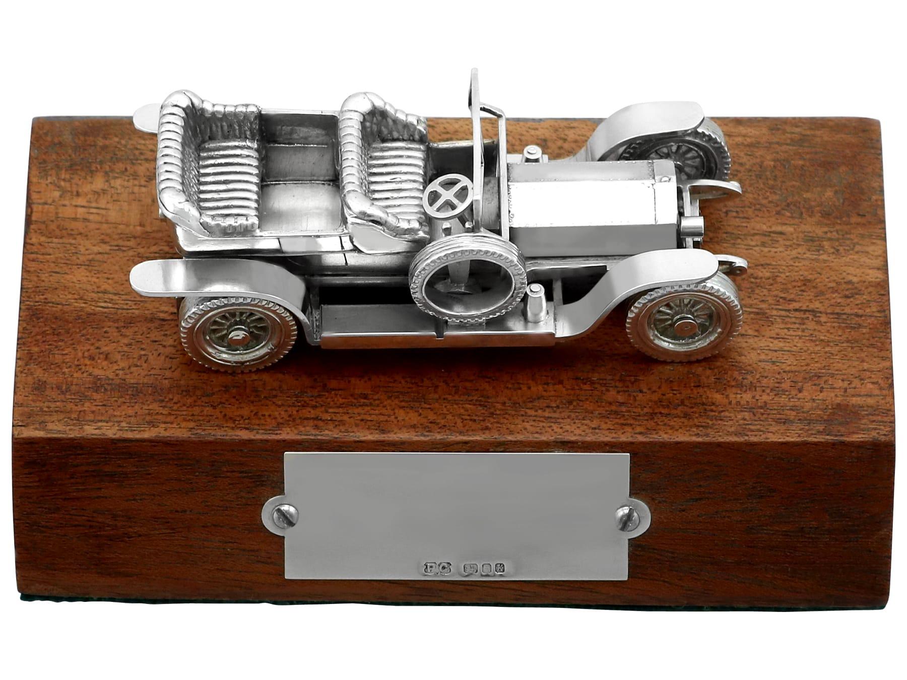 Fine XX secolo Modello di auto di presentazione in argento Sterling vintage (1984) in vendita