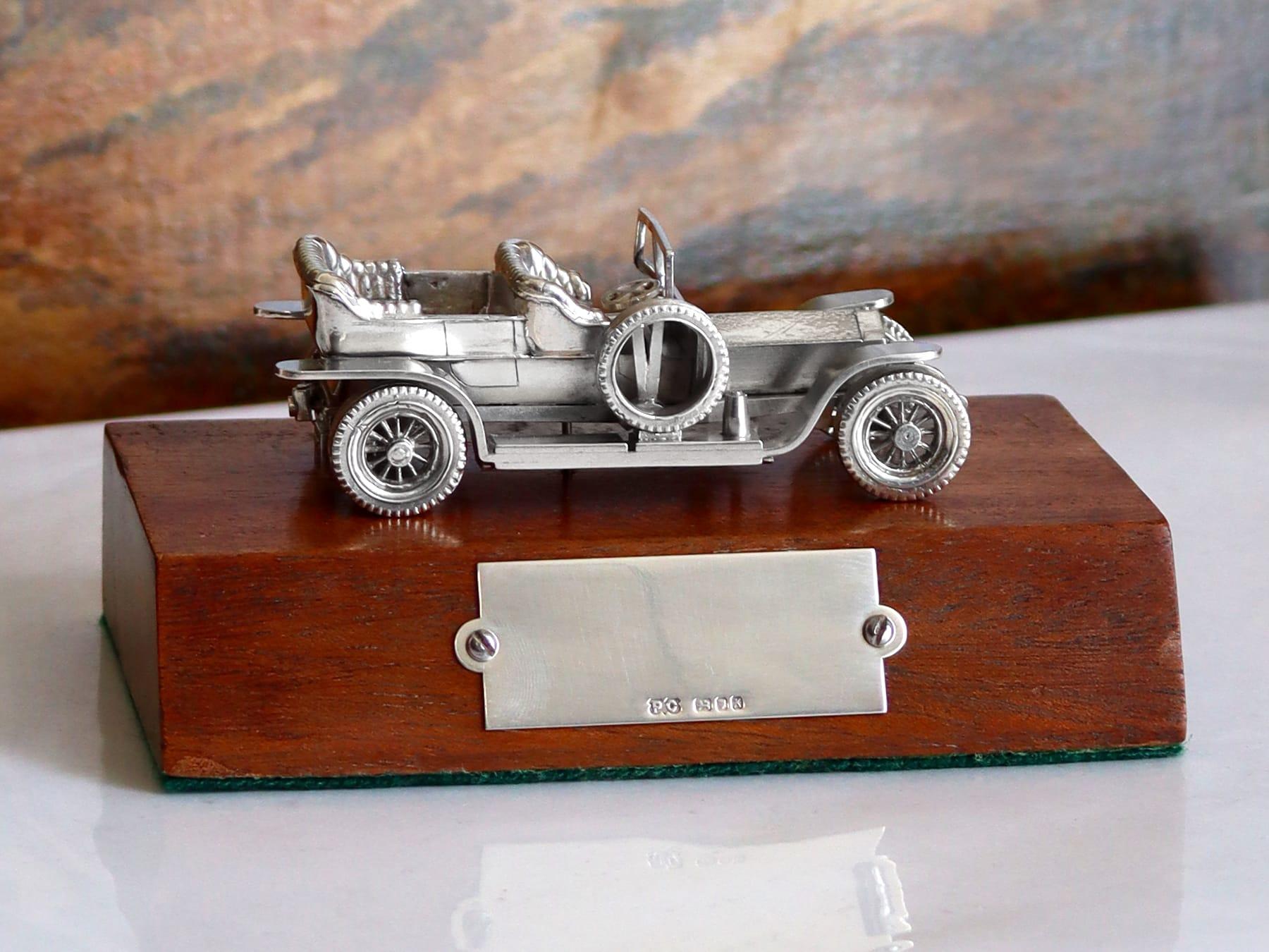Modello di auto di presentazione in argento Sterling vintage (1984) In condizioni ottime in vendita a Jesmond, Newcastle Upon Tyne