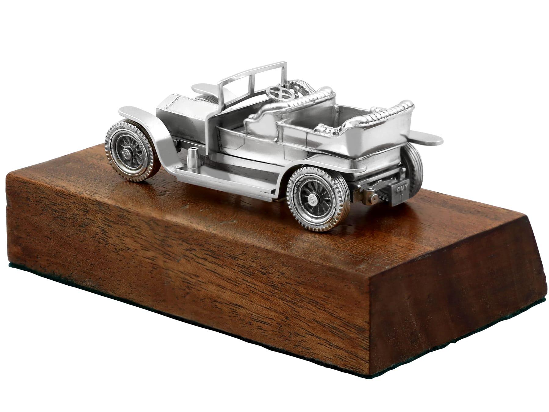 Modello di auto di presentazione in argento Sterling vintage (1984) in vendita 2