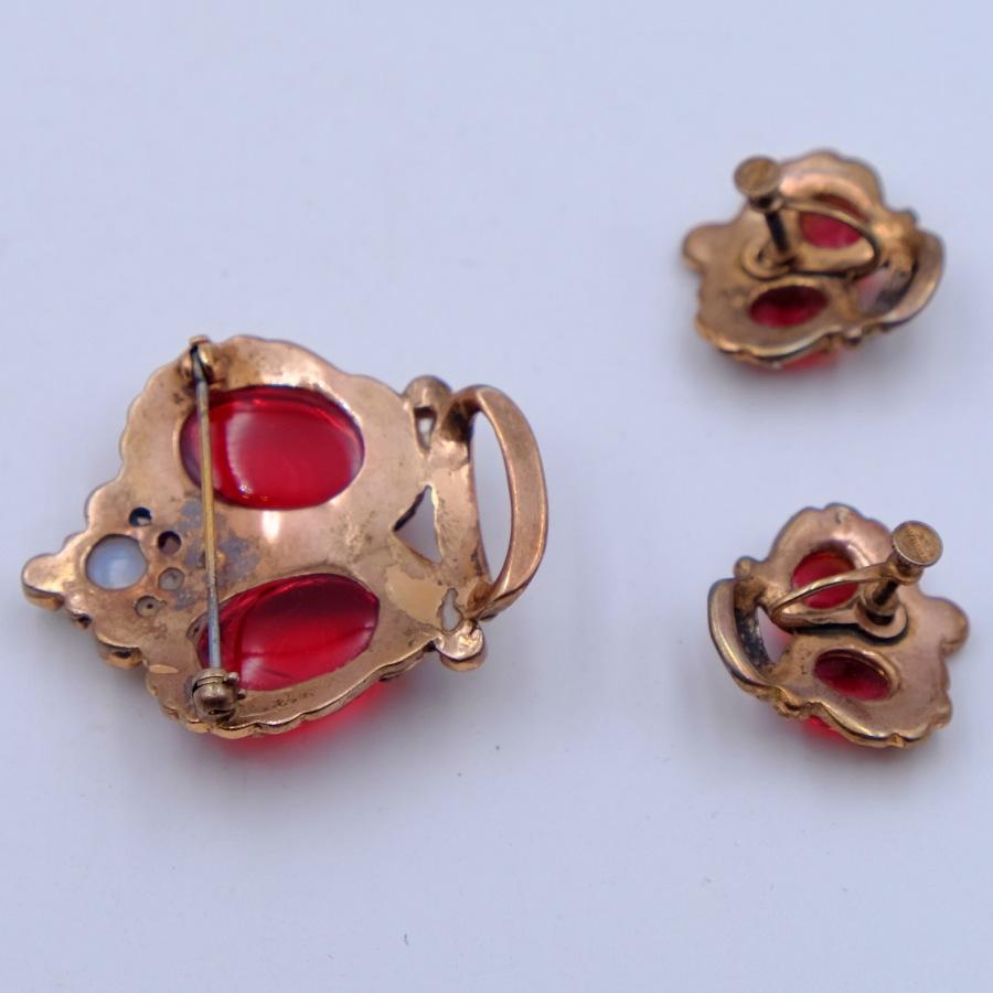 Vintage Sterling Silver Red Glass Crown Brooch and Earrings Set 1940s In Good Condition In Austin, TX
