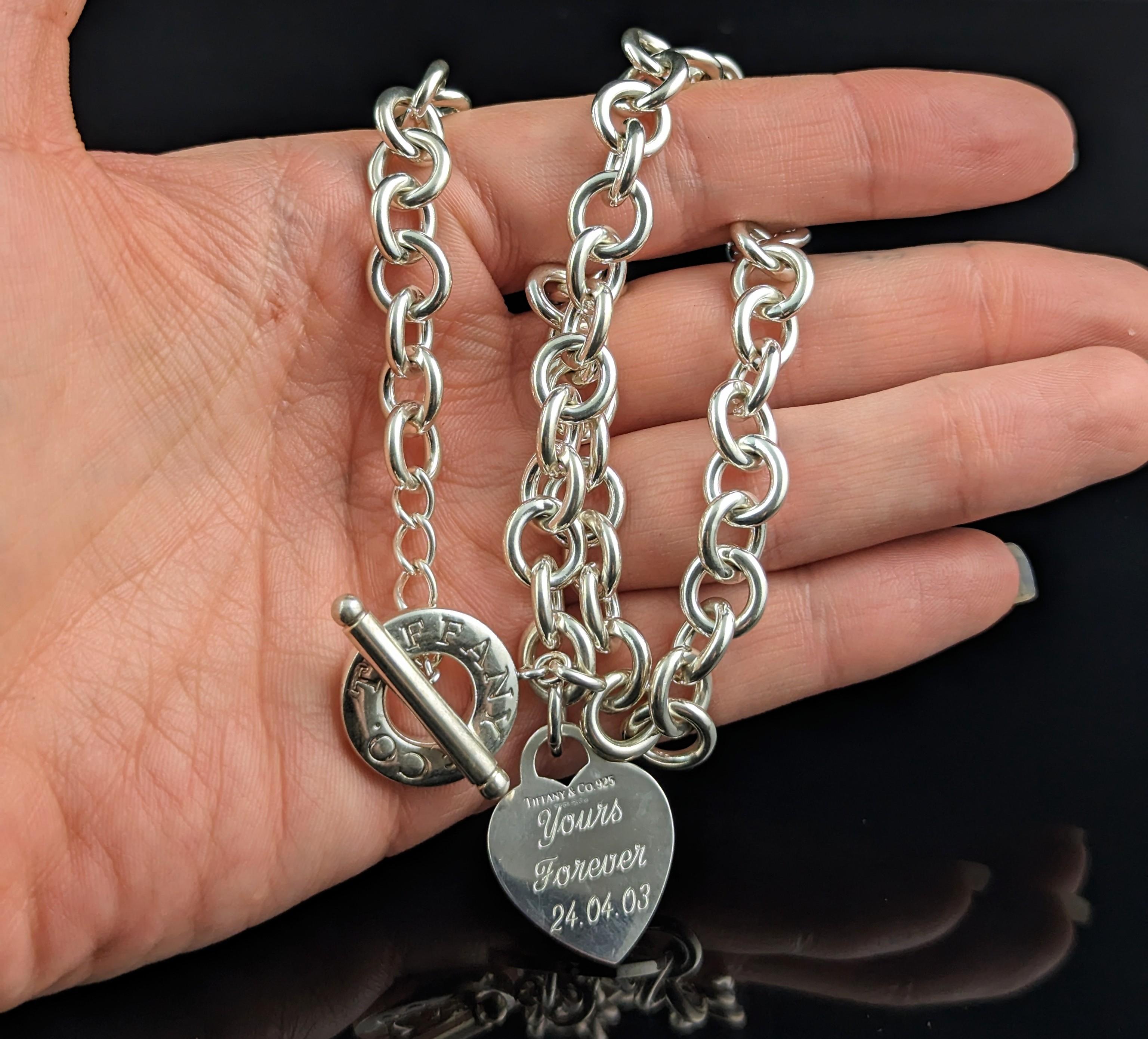 Modern Vintage Sterling silver Return to Tiffany Heart tag toggle necklace For Sale