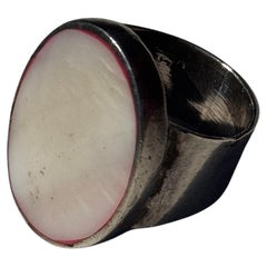 Anillo vintage de plata de ley con incrustaciones efecto nácar