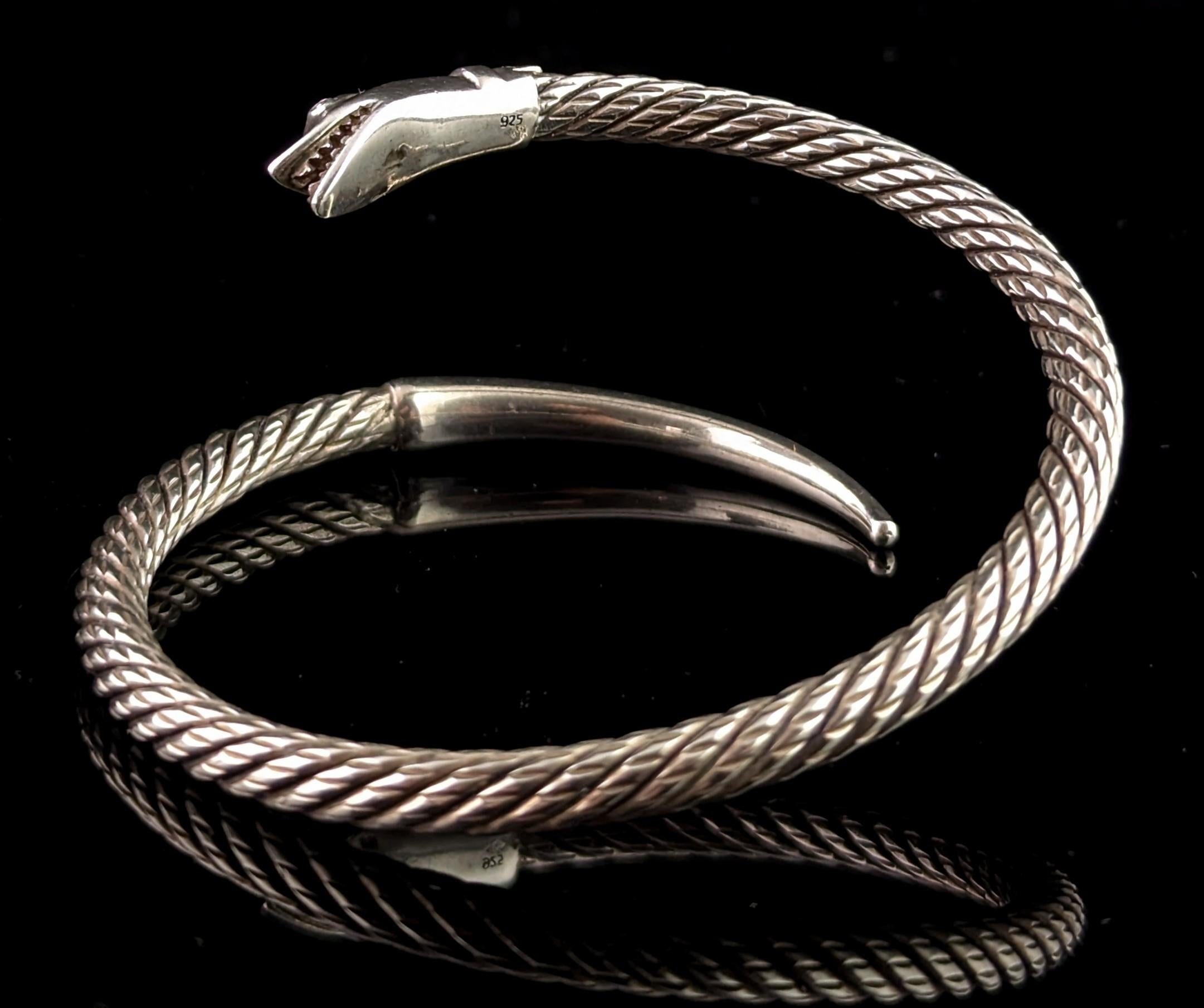 Vintage sterling silver snake bangle, heavy In Good Condition In NEWARK, GB