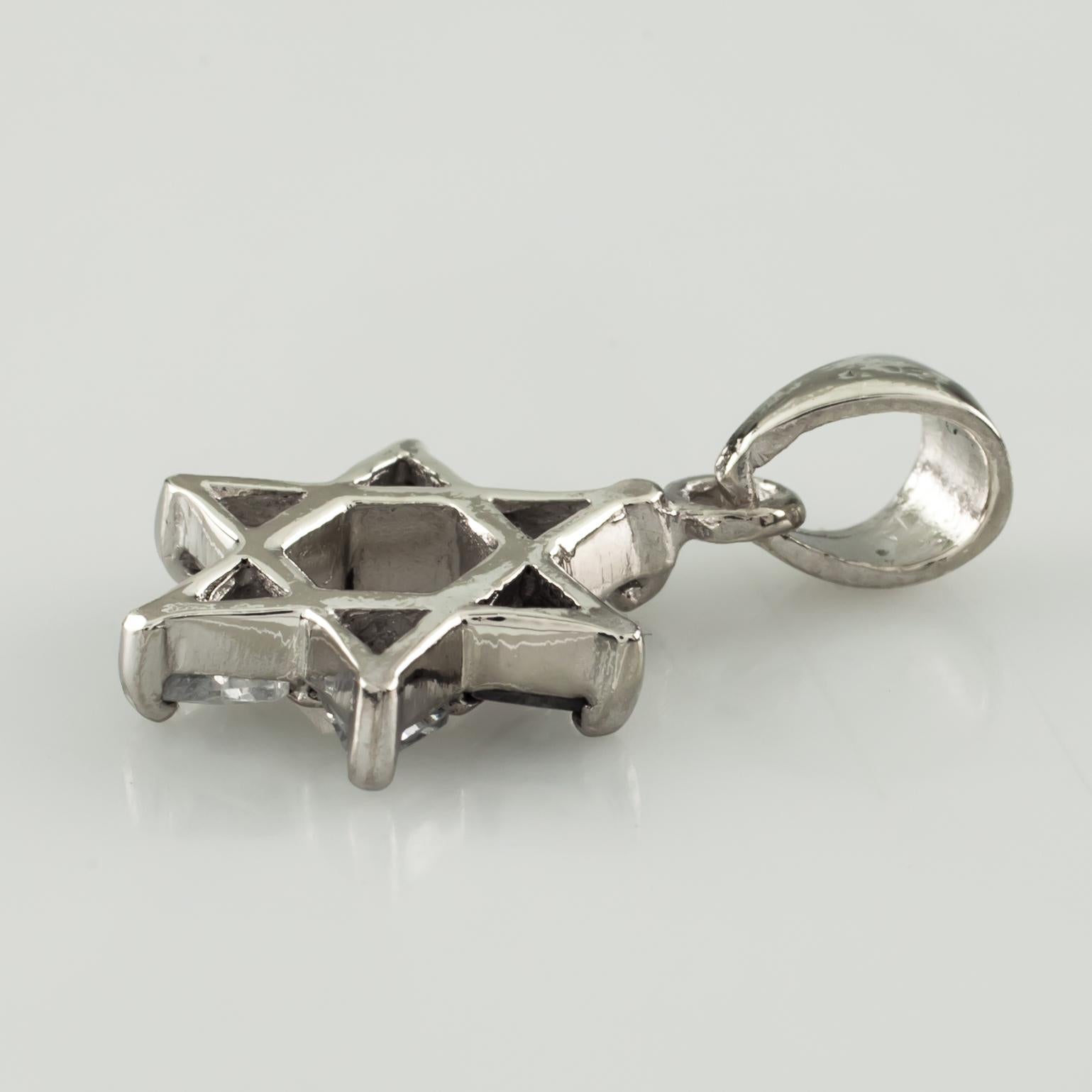 Women's or Men's Vintage Sterling Silver Star of David Pendant with Crystal Accents For Sale