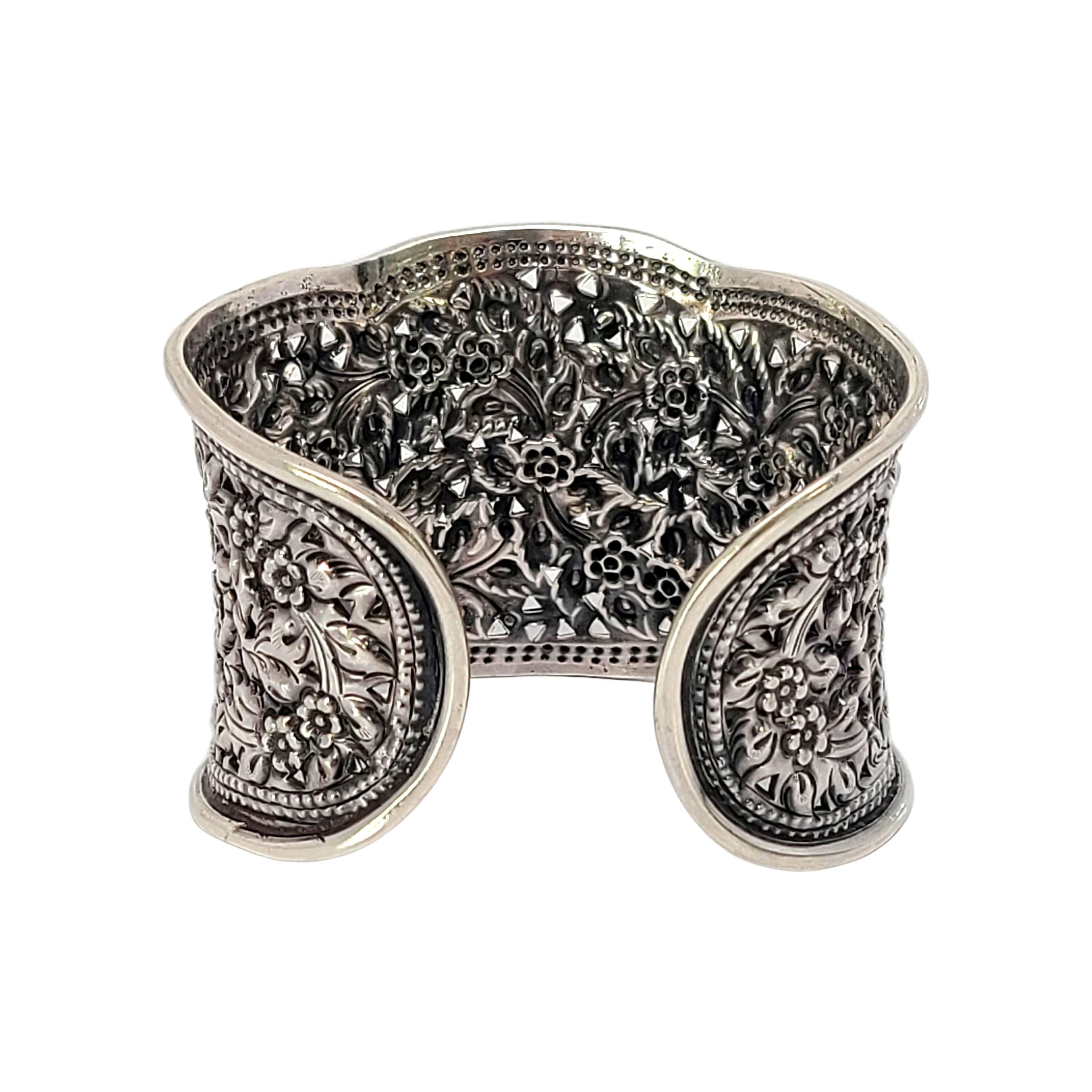 Breites Blumenarmband aus Sterlingsilber im Zustand „Gut“ in Washington Depot, CT