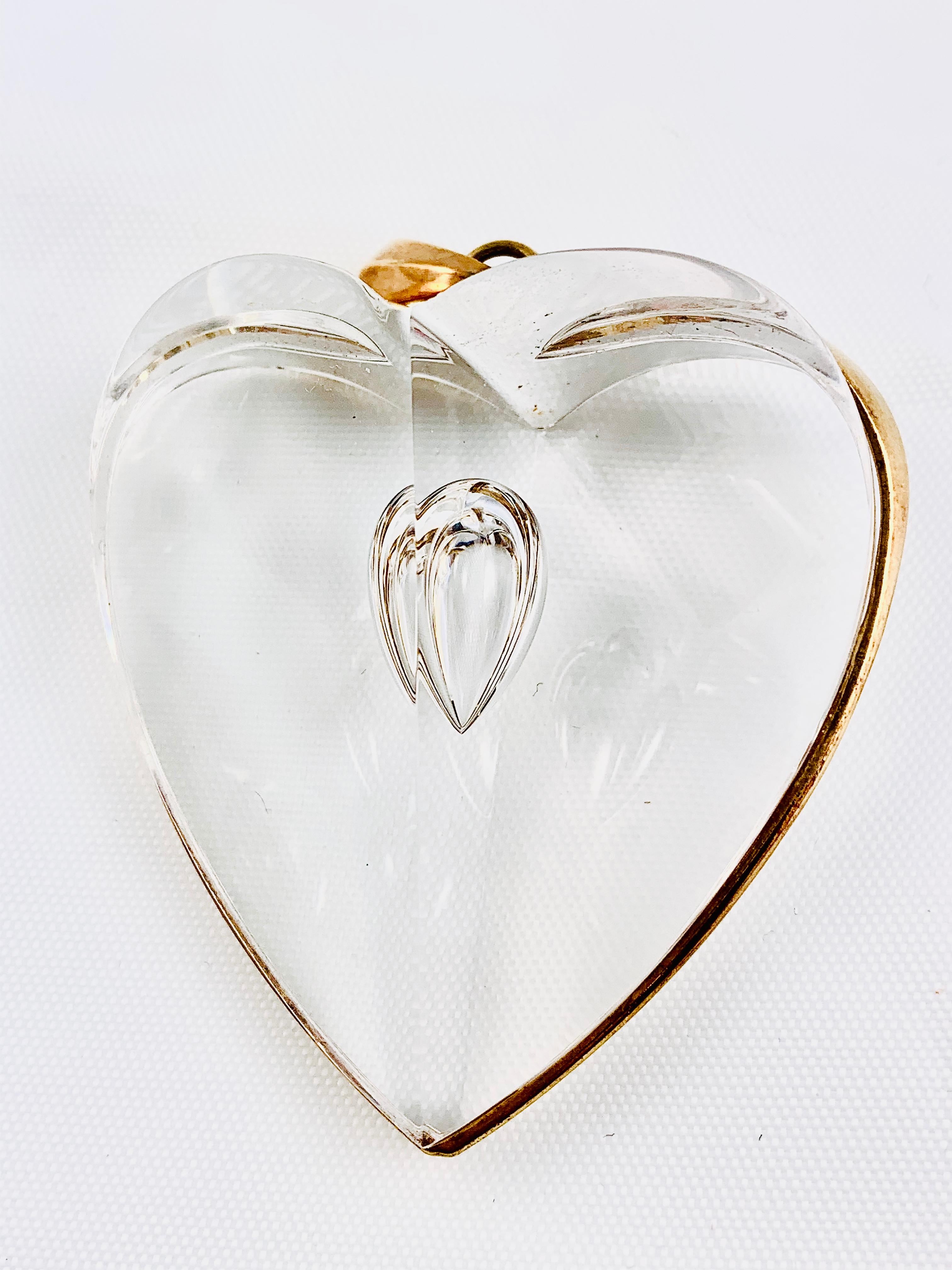 Steuben Glass Large 18 Karat Gold and Glass Heart Pendant in Original Box 4