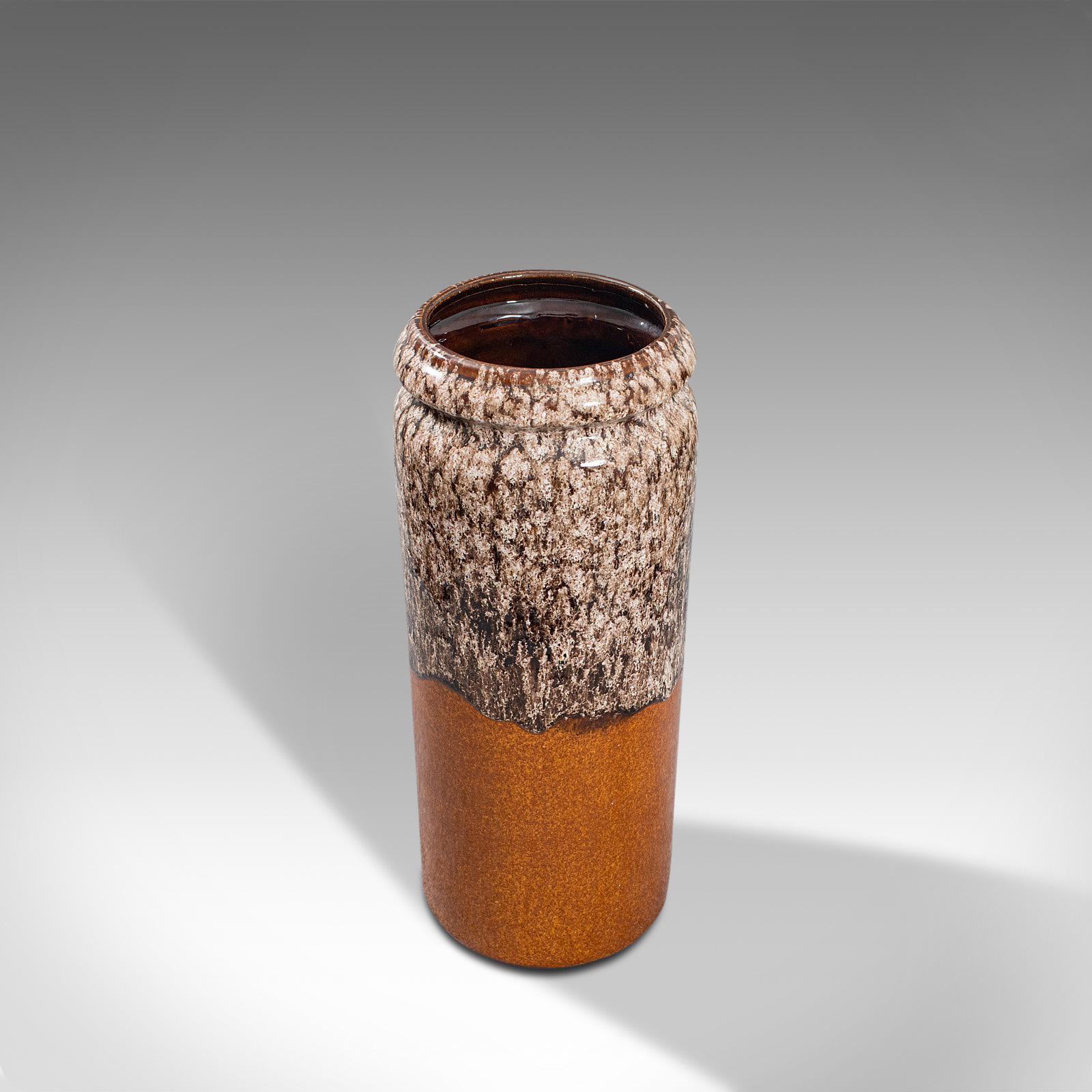 20ième siècle Support bâton vintage allemand, céramique, marbre de Magma, lave, vase décoratif, vers 1960 en vente