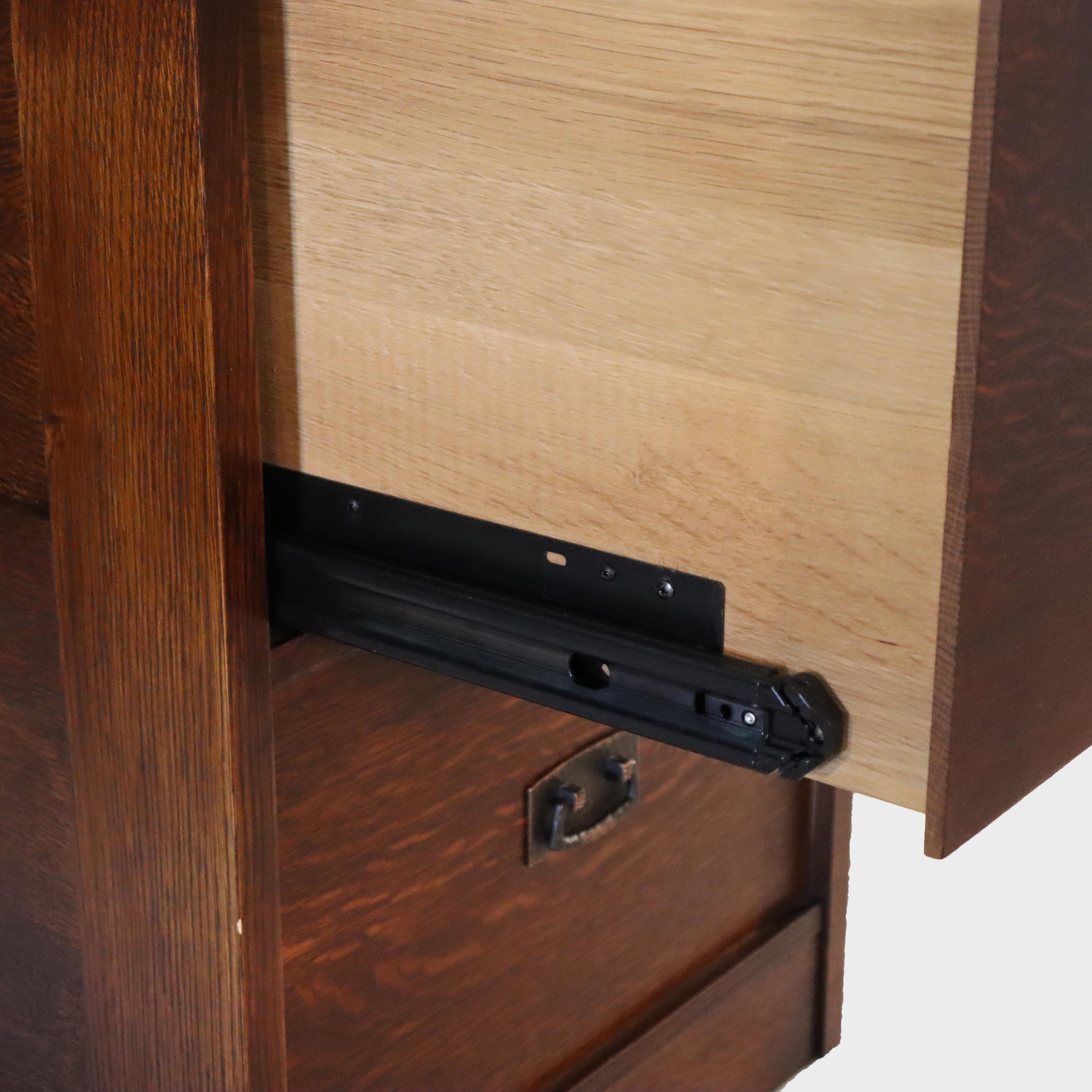 Vintage Stickley Arts & Crafts Mission Oak & Hammered Copper File Cabinet c1920 im Angebot 11