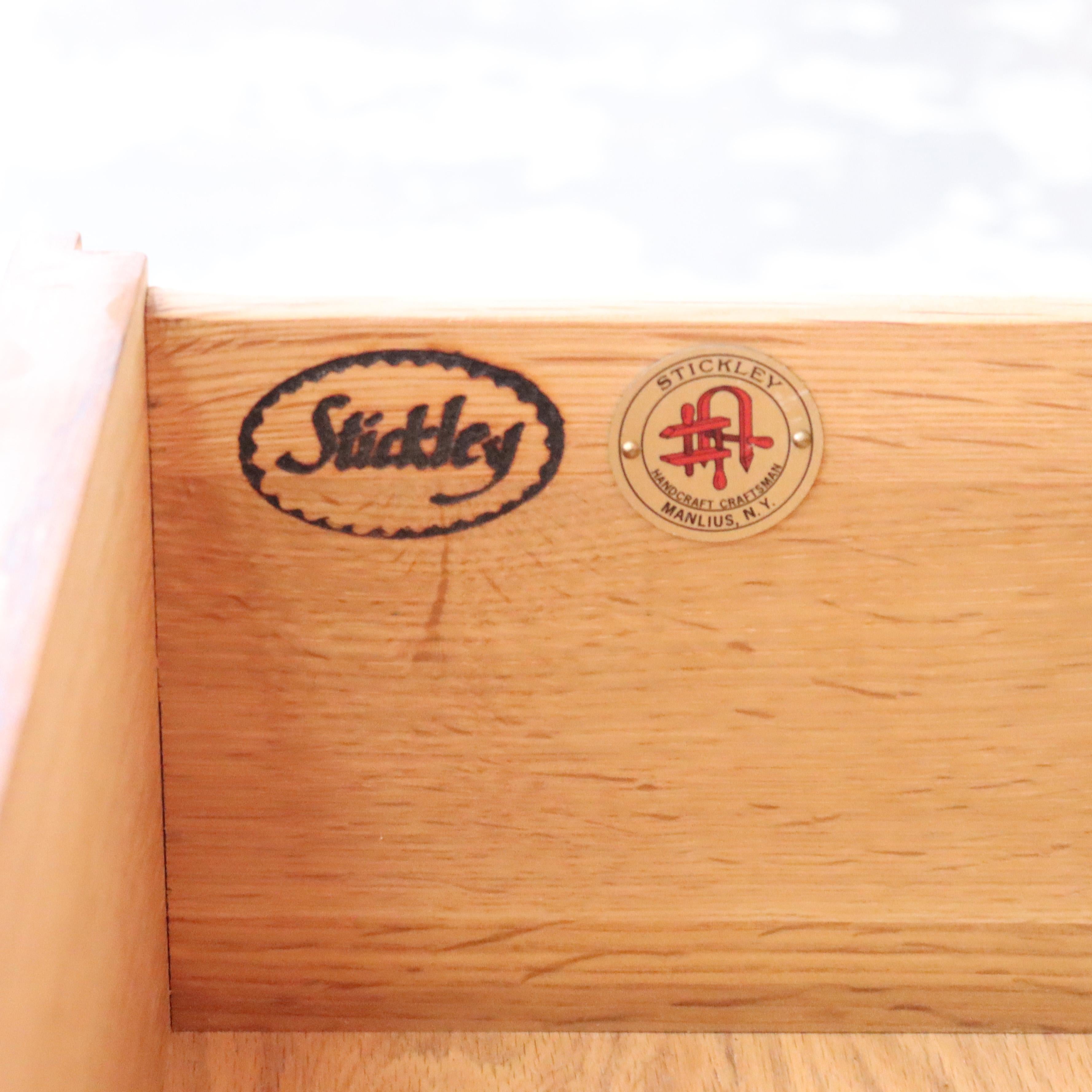 Vintage Stickley Mission Oak Entertainment Center Signed 20thC For Sale 13