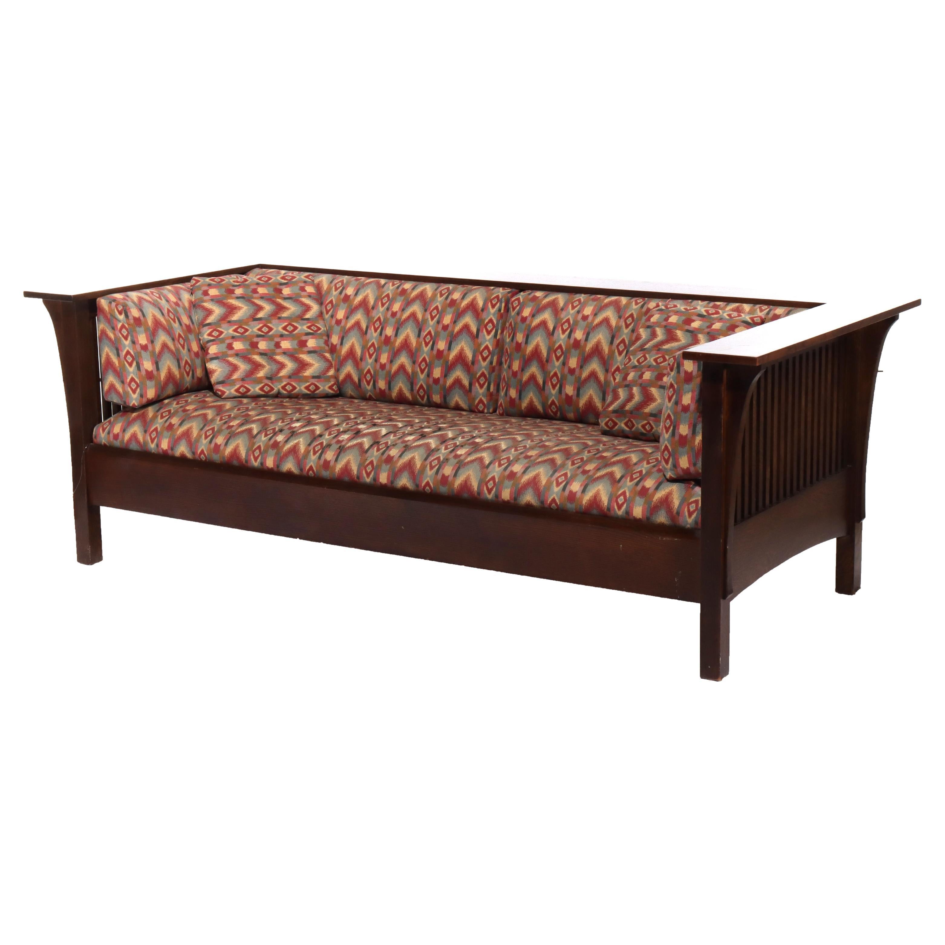 Vintage Stickley Prairie School Oak Spindle Sofa 20thC