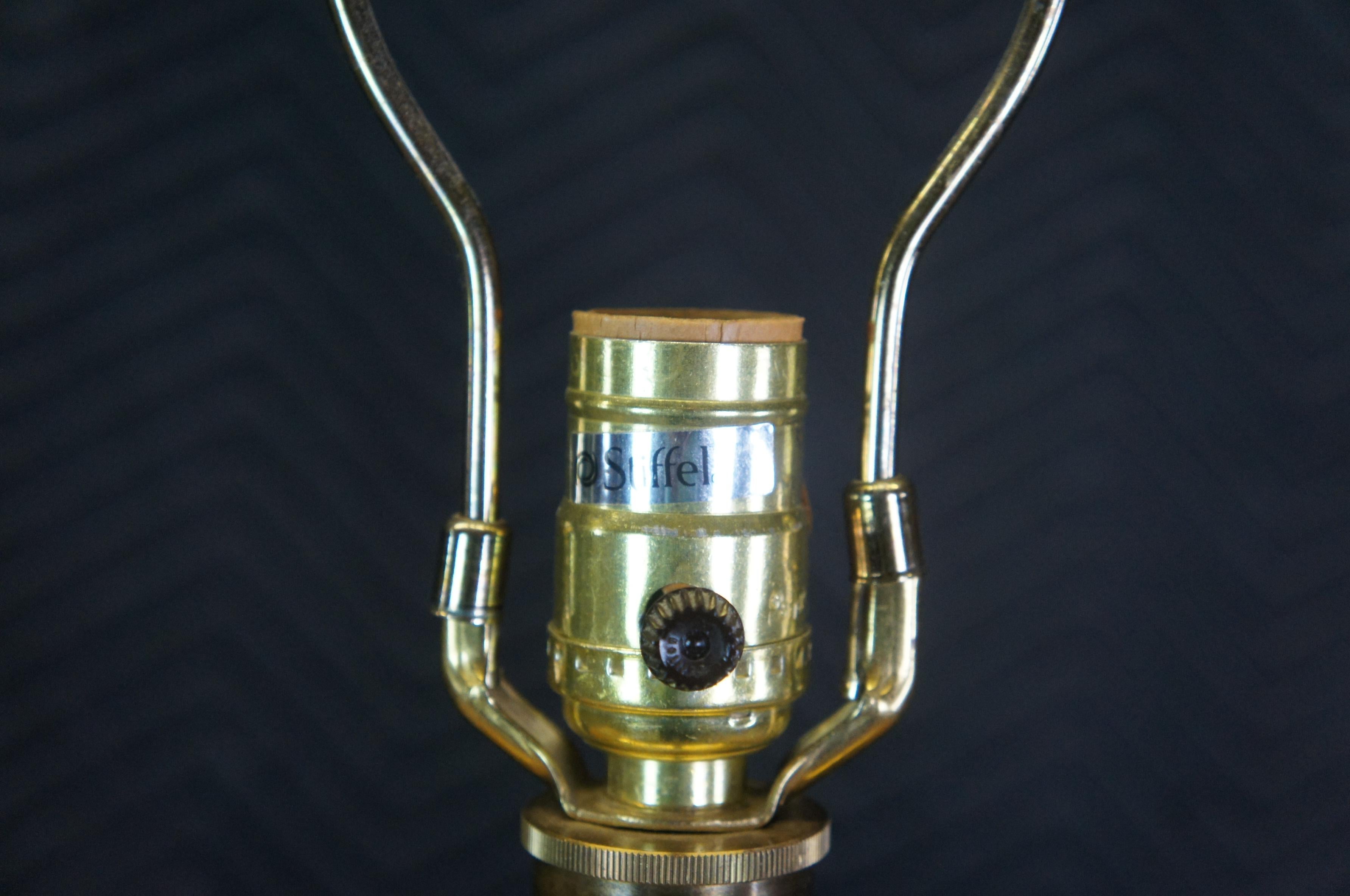 20th Century Vintage Stiffel Brass Hollywood Regency Style Trophy Urn Table Lamp