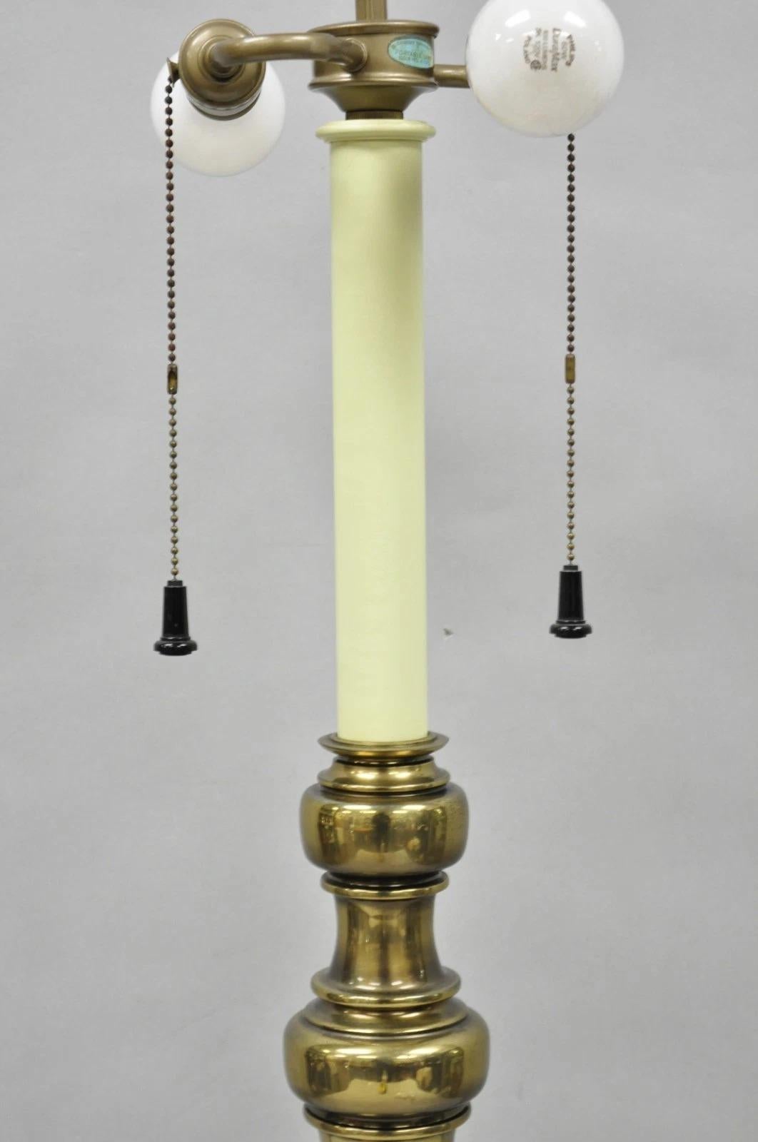 Vintage Stiffel Hollywood Regency Tall Brass Candlestick Column Table Lamp For Sale 1