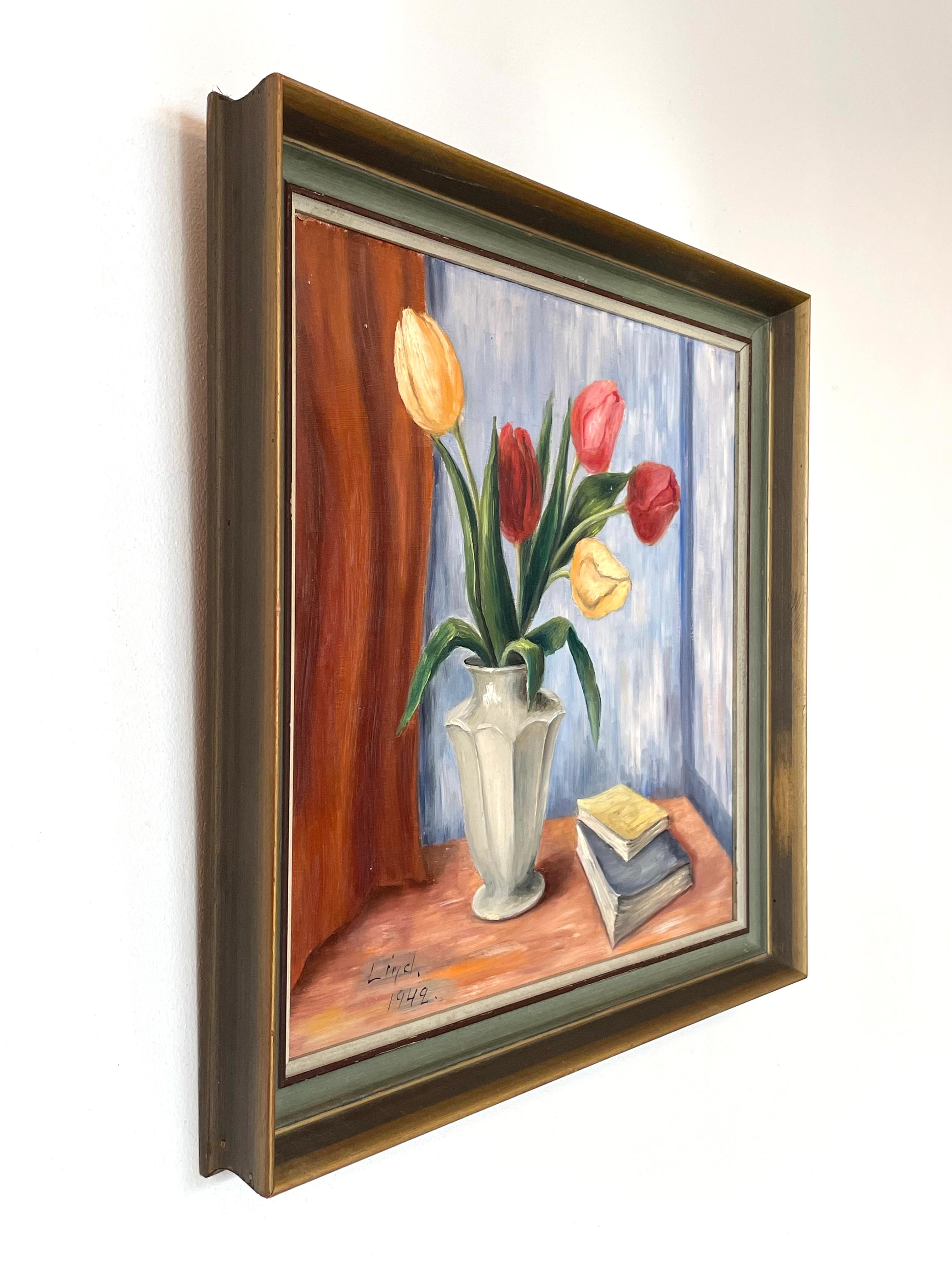 Vintage Stillleben Ölgemälde von Tulpenblüten in einer stilvollen Vase und Bücher (Art déco) im Angebot