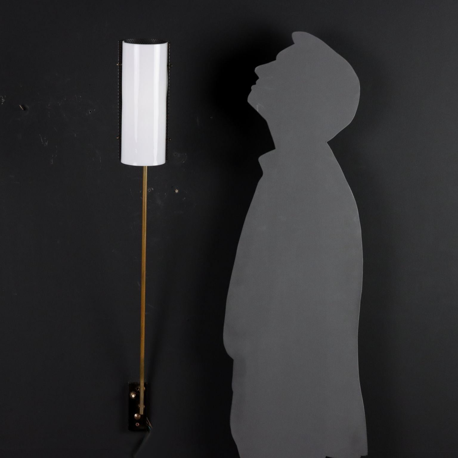 Stilux-Lampe aus Messing und Metall, Italien, 1960er Jahre (Moderne der Mitte des Jahrhunderts) im Angebot