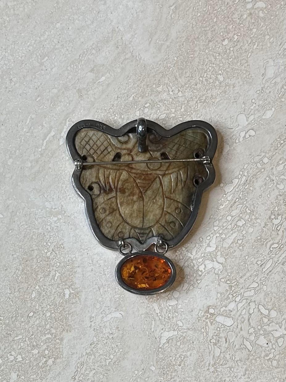 Vintage Stone Brooch with Amber For Sale 1