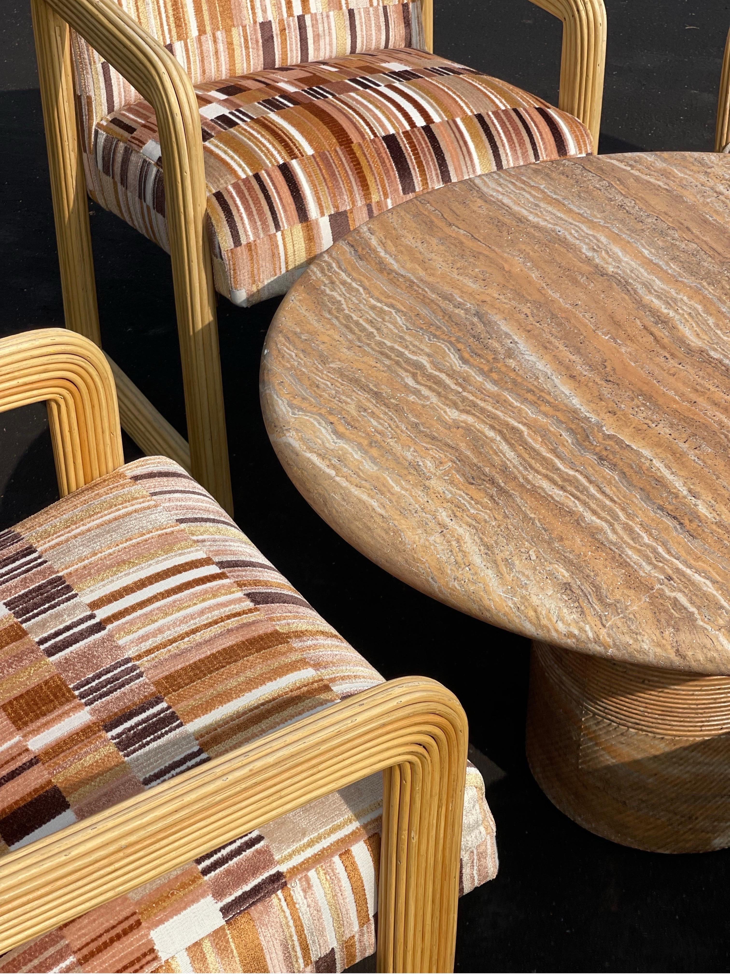 Vintage Stone Couchtisch / Beistelltisch im Zustand „Gut“ in Los Angeles, CA