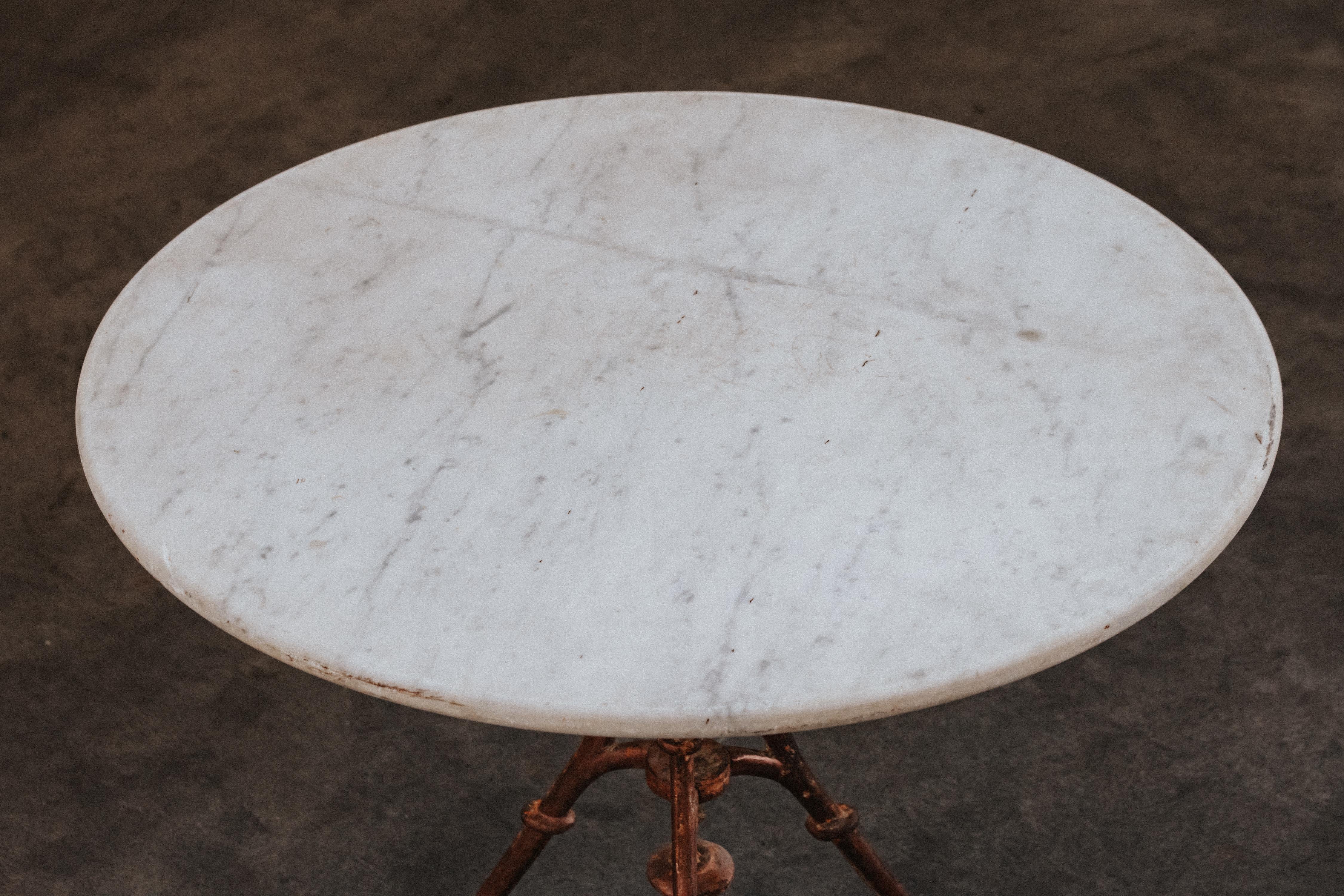 Vintage Stone Garden Table From France, Circa 1940 In Good Condition For Sale In Nashville, TN