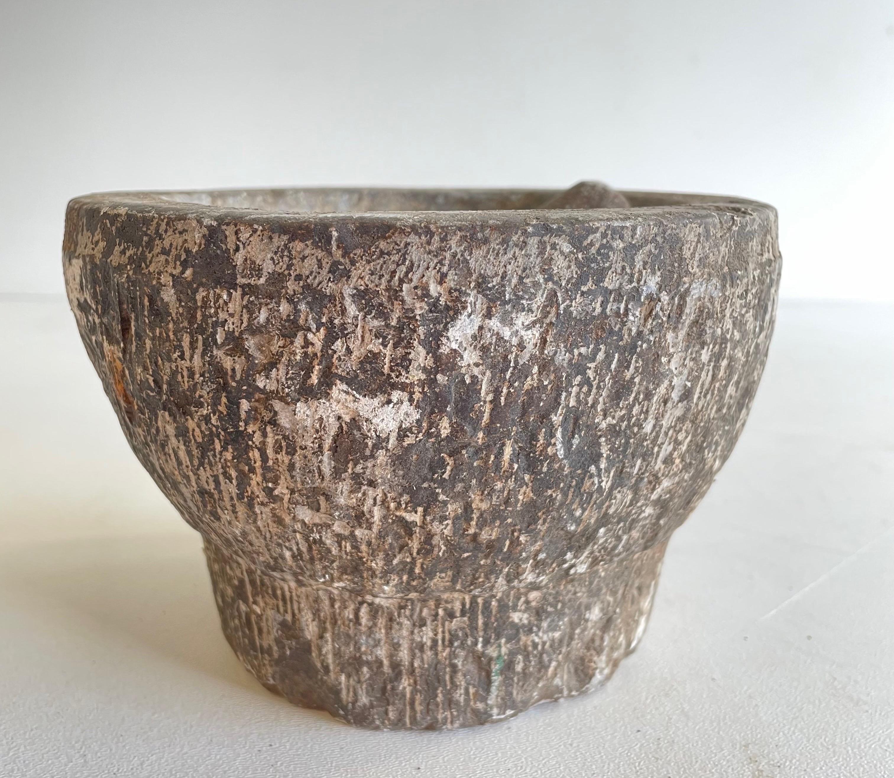 Vintage Stone Mortar and Pestle Bowl Set In Good Condition For Sale In Brea, CA