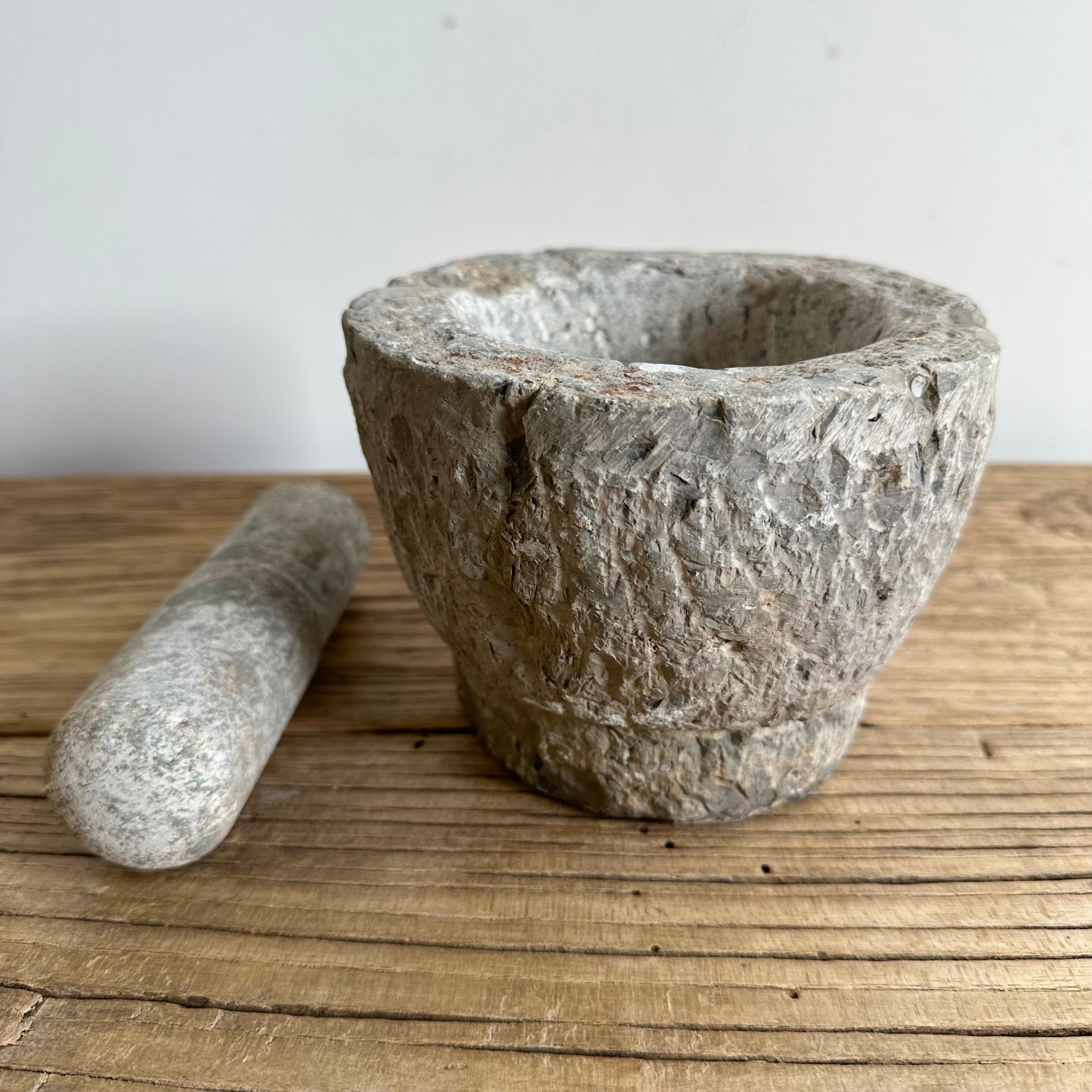 Vintage Stone Mortar Bowl and Pestle Set For Sale 3