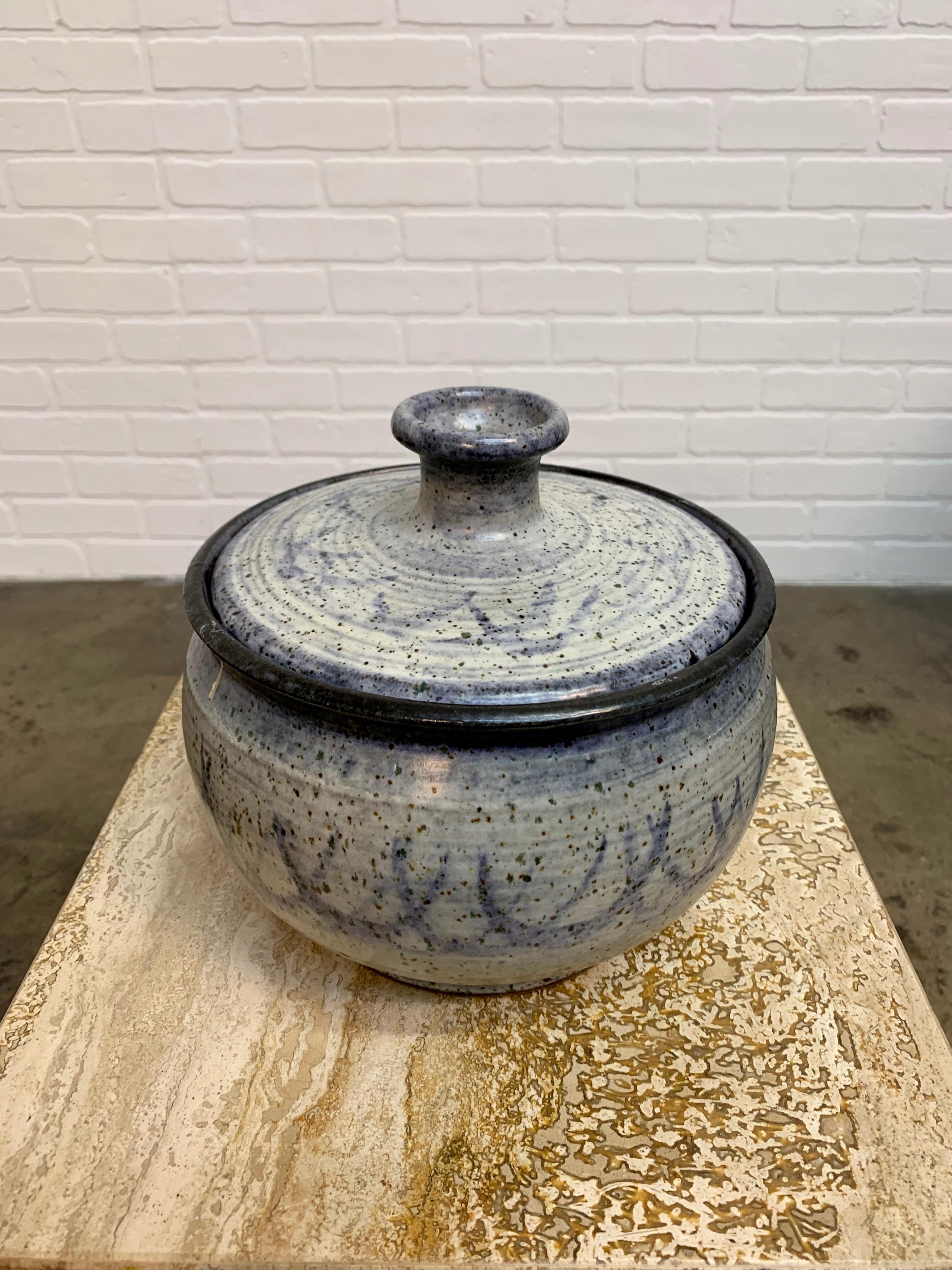 Ceramic Vintage Stoneware Casserole Dish with Lid