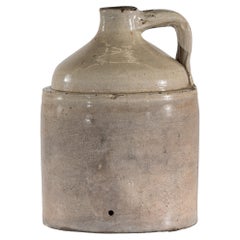 Pichet vintage en grès à finition émaillée rustique, parfait pour le décor d'une ferme