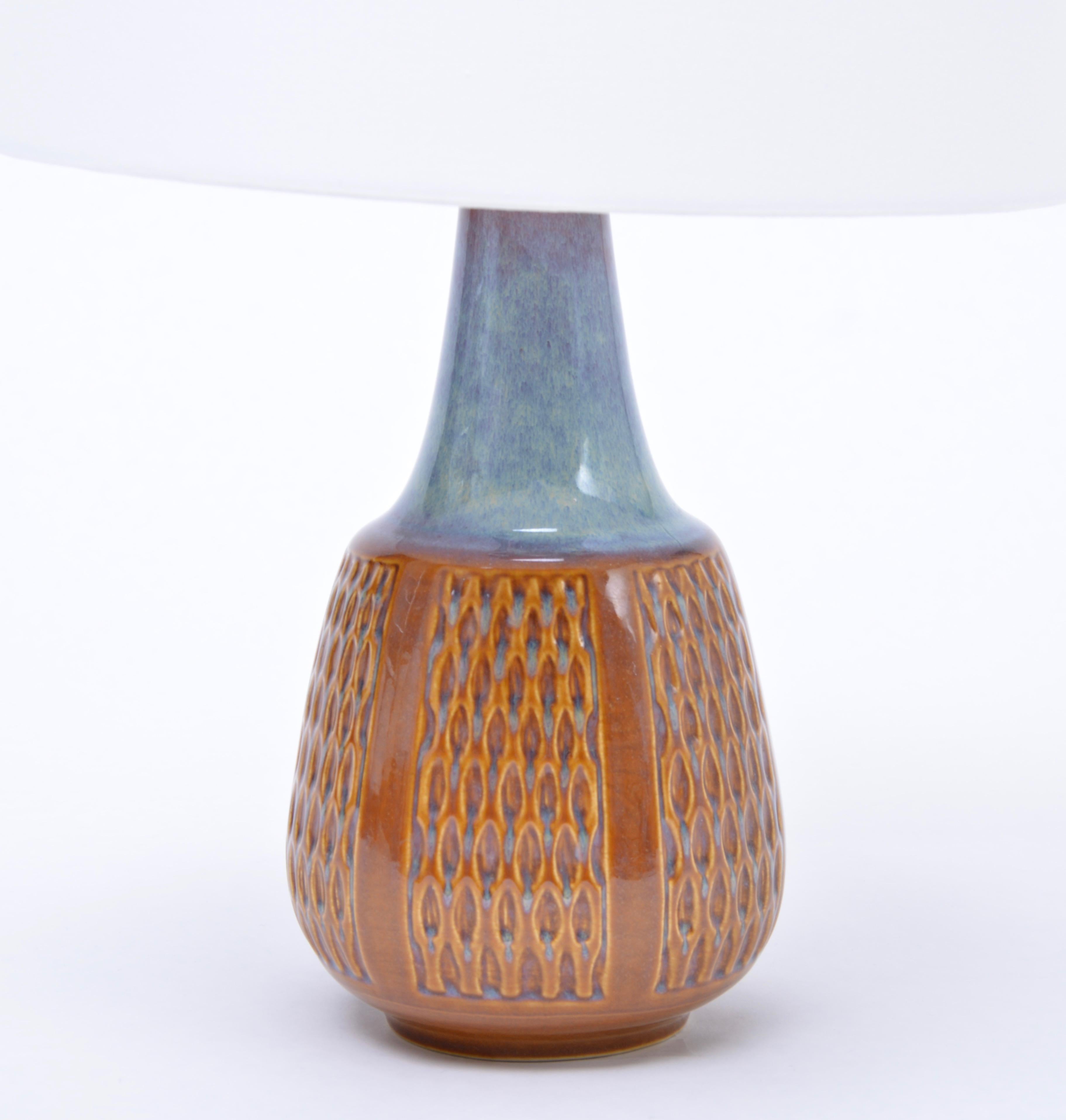 Danish Mid-Century Modern Stoneware table lamp model 1002 by Einar Johansen for Soholm