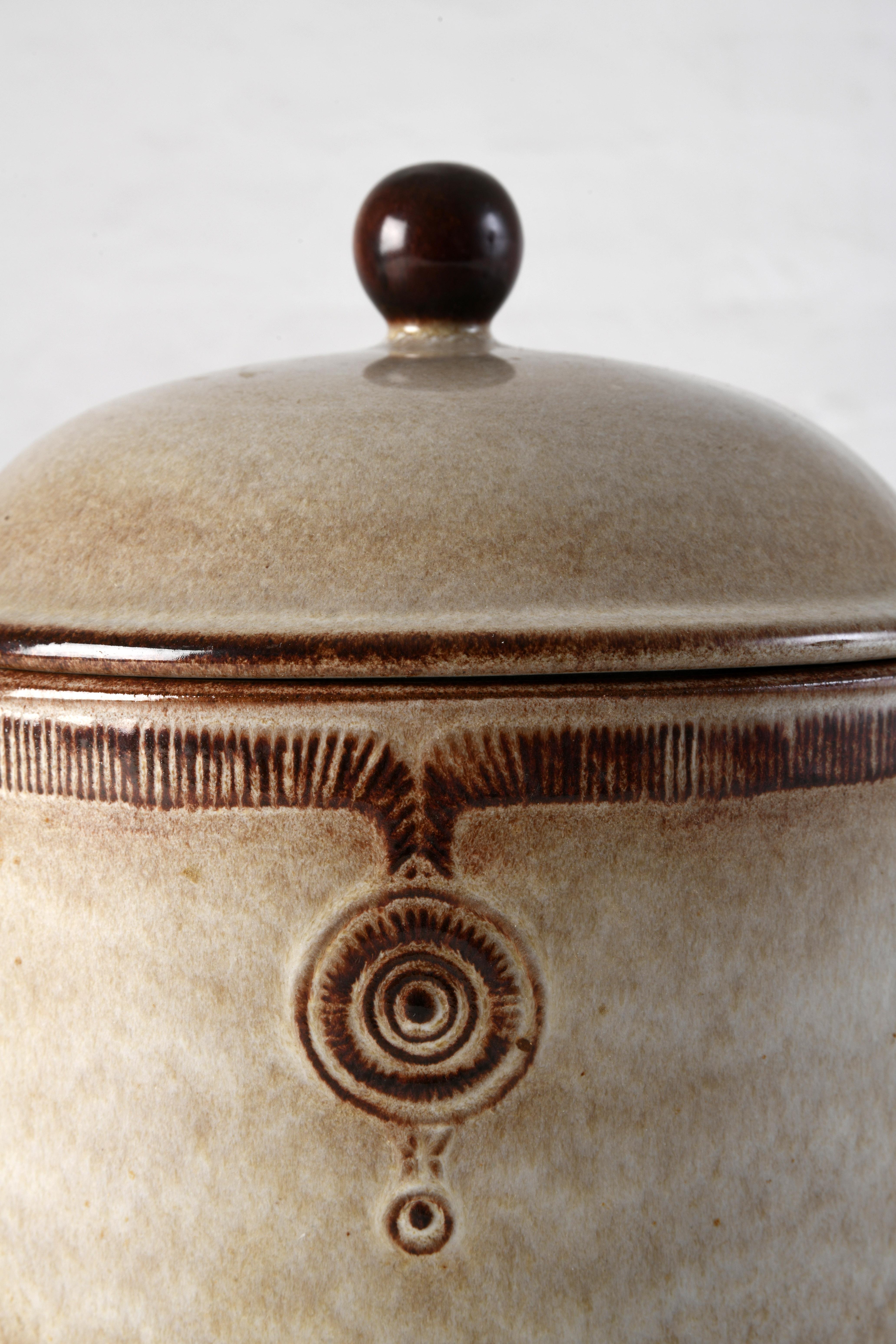 Vintage stoneware soup tureen manufactured by Feuerkrone in Germany in the 70' en Bueno estado para la venta en SAINT-YRIEIX-SUR-CHARENTE, FR