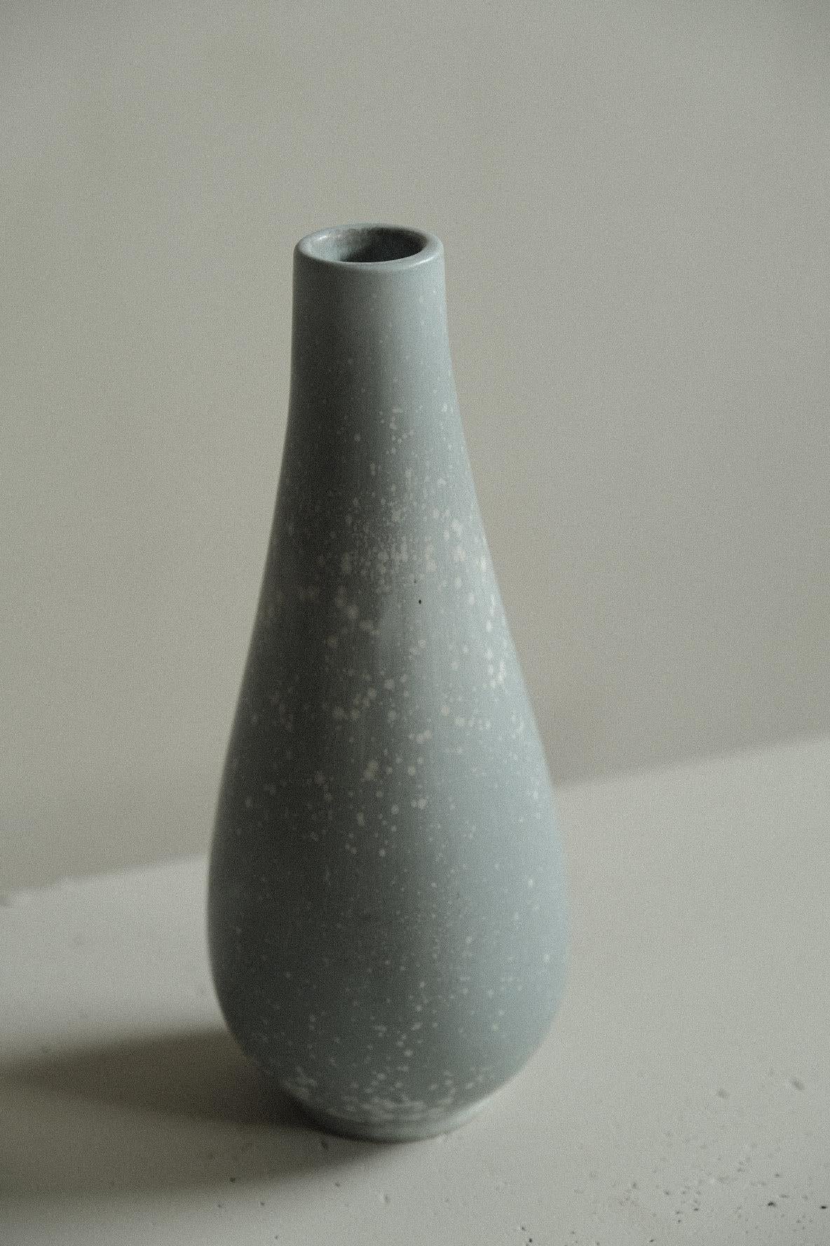 Mid-Century Modern Vintage Stoneware Vase by Gunnar Nylund for Rörstrand, Sweden 1950s For Sale